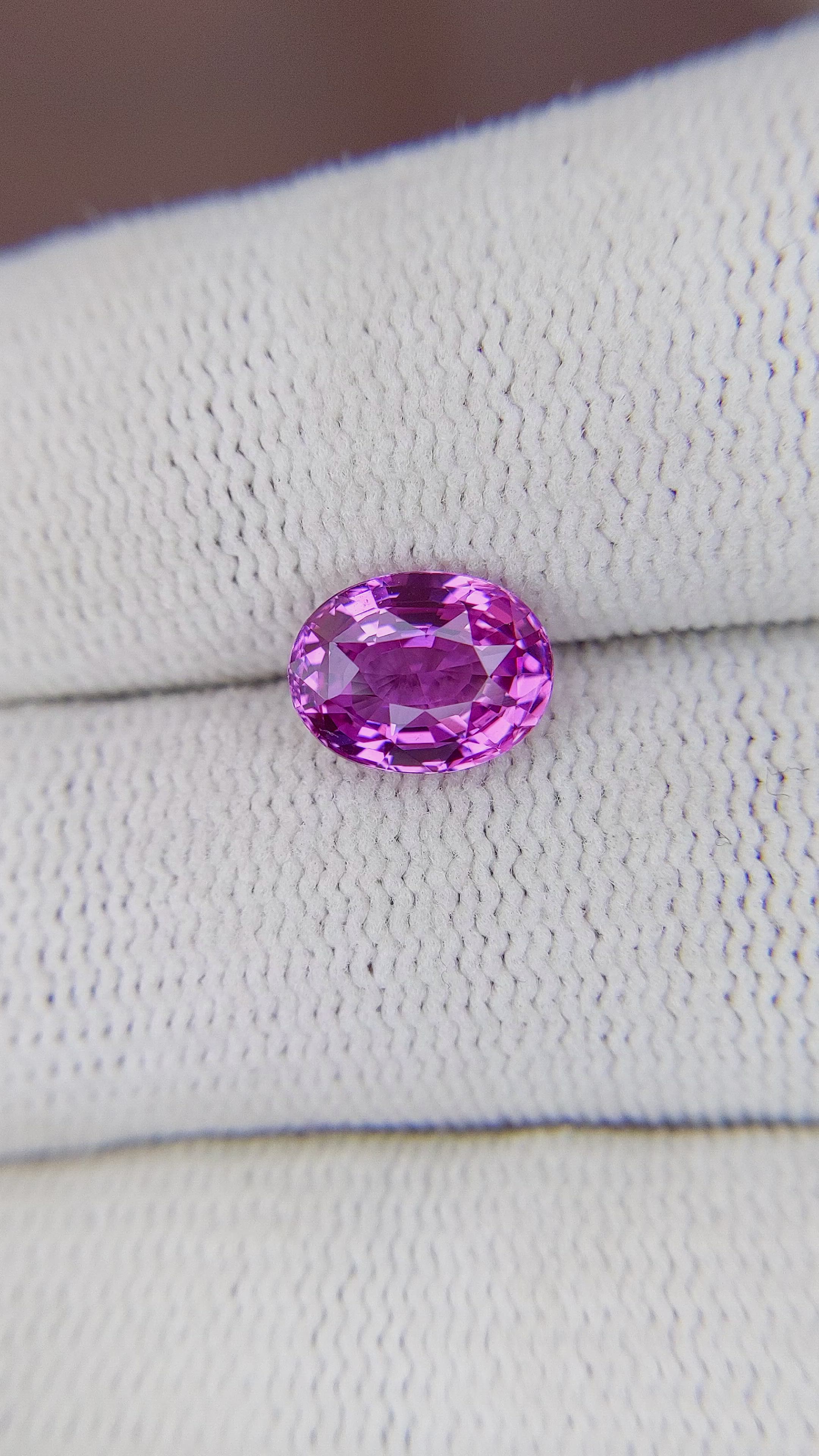 2.07 Ct. Pink Sapphire from Ceylon (Sri Lanka) Size Video