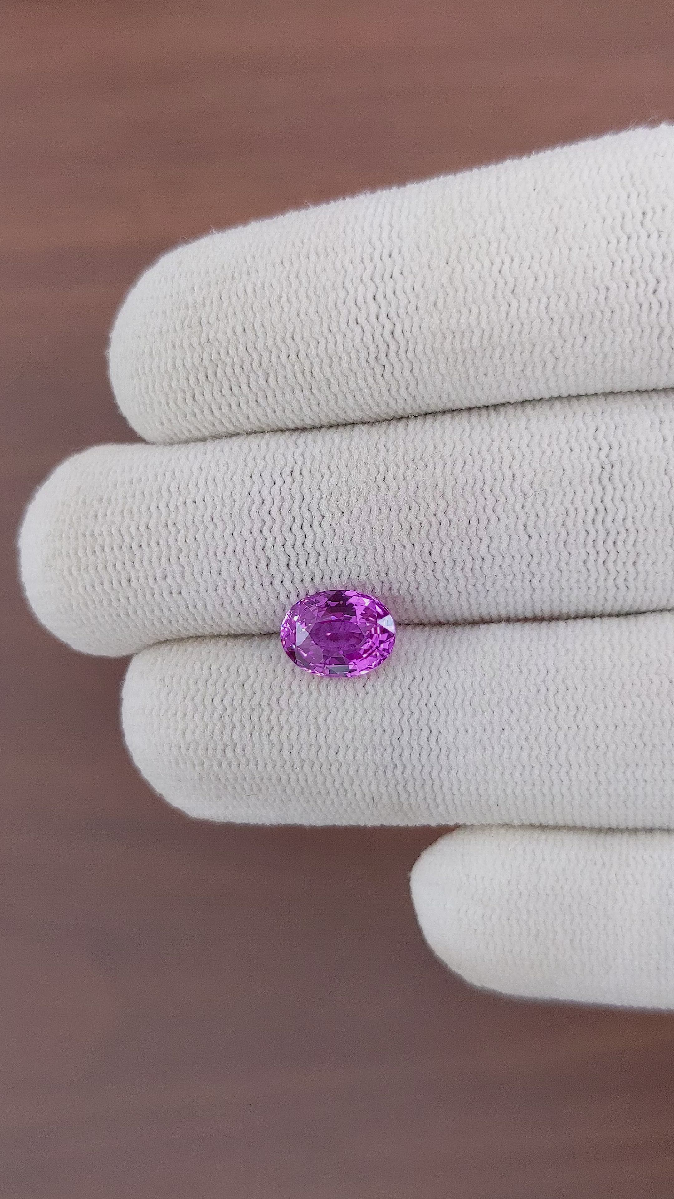 2.07 Ct. Pink Sapphire from Ceylon (Sri Lanka) Size Video