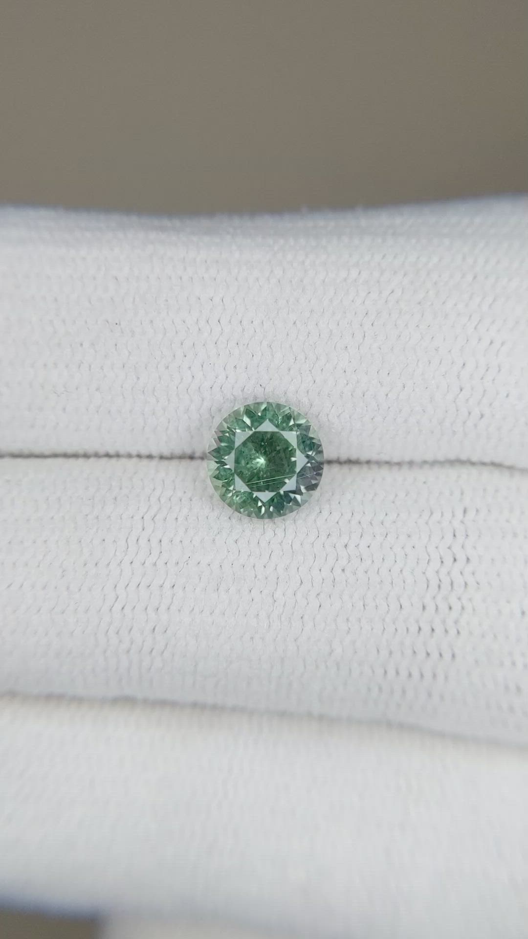 1.34 Ct. Sapphire from Montana Size Video