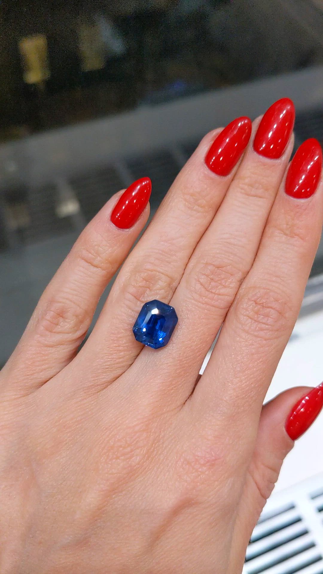 6.32 Ct. Blue Sapphire from Ceylon (Sri Lanka) Size Video