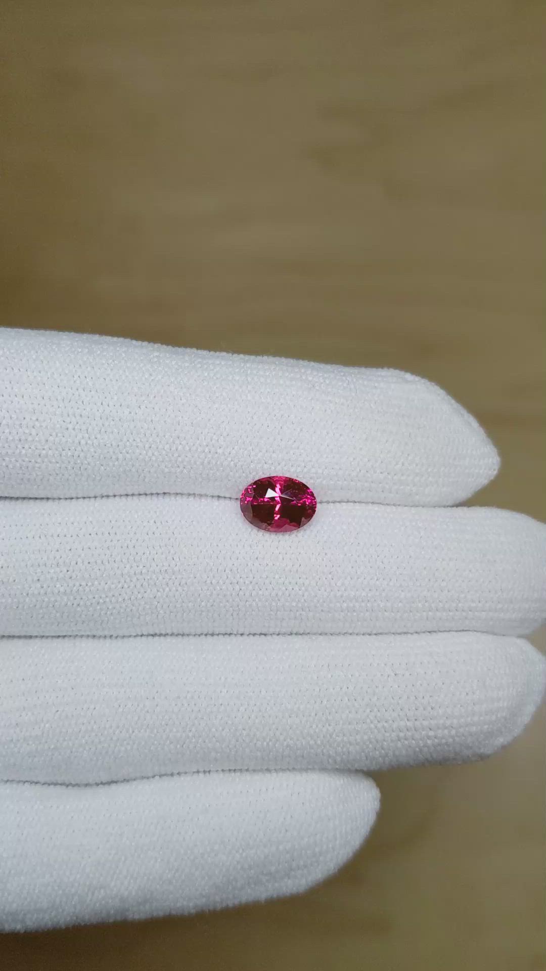 2.04 Ct. Reddish Pink Sapphire from Ceylon (Sri Lanka) Size Video