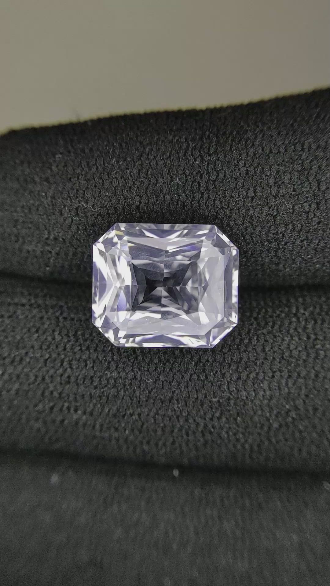 8.60 Ct. White Sapphire from Ceylon (Sri Lanka) Size Video