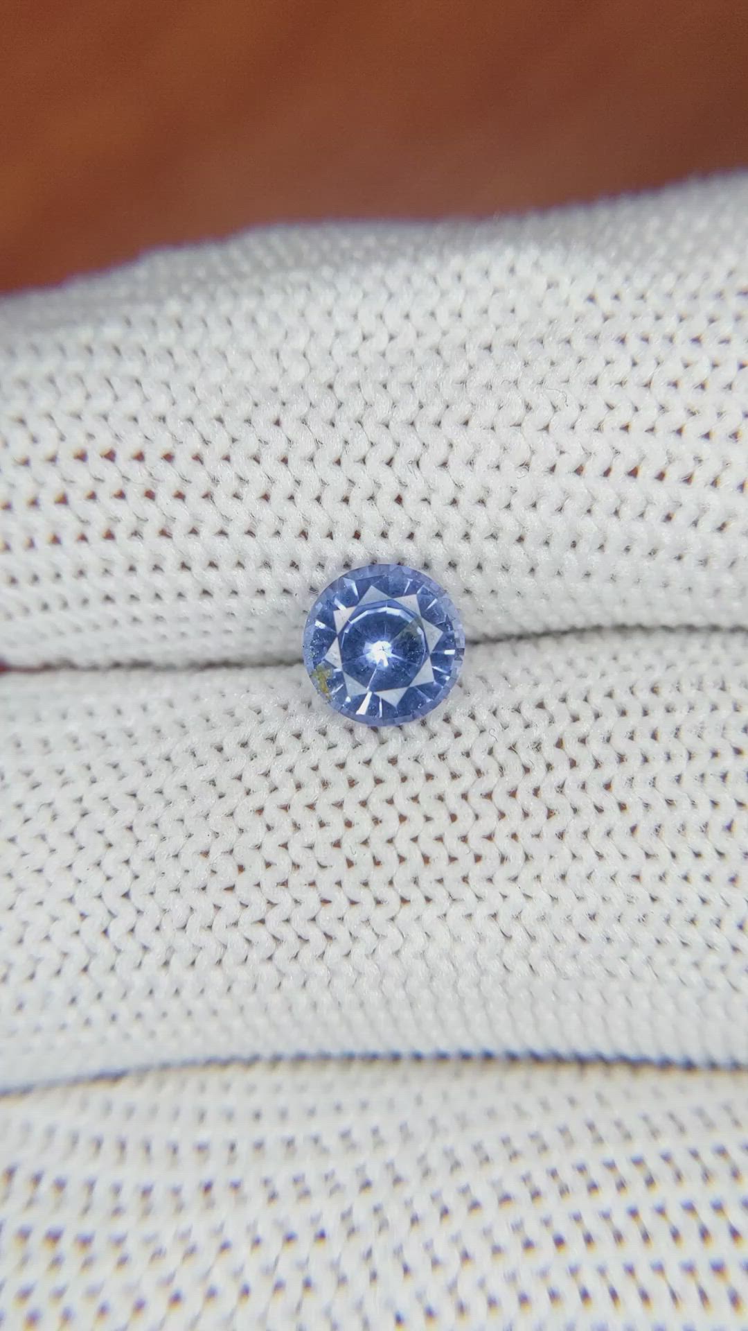 1.05 Ct. Blue Sapphire from Ceylon (Sri Lanka) Size Video