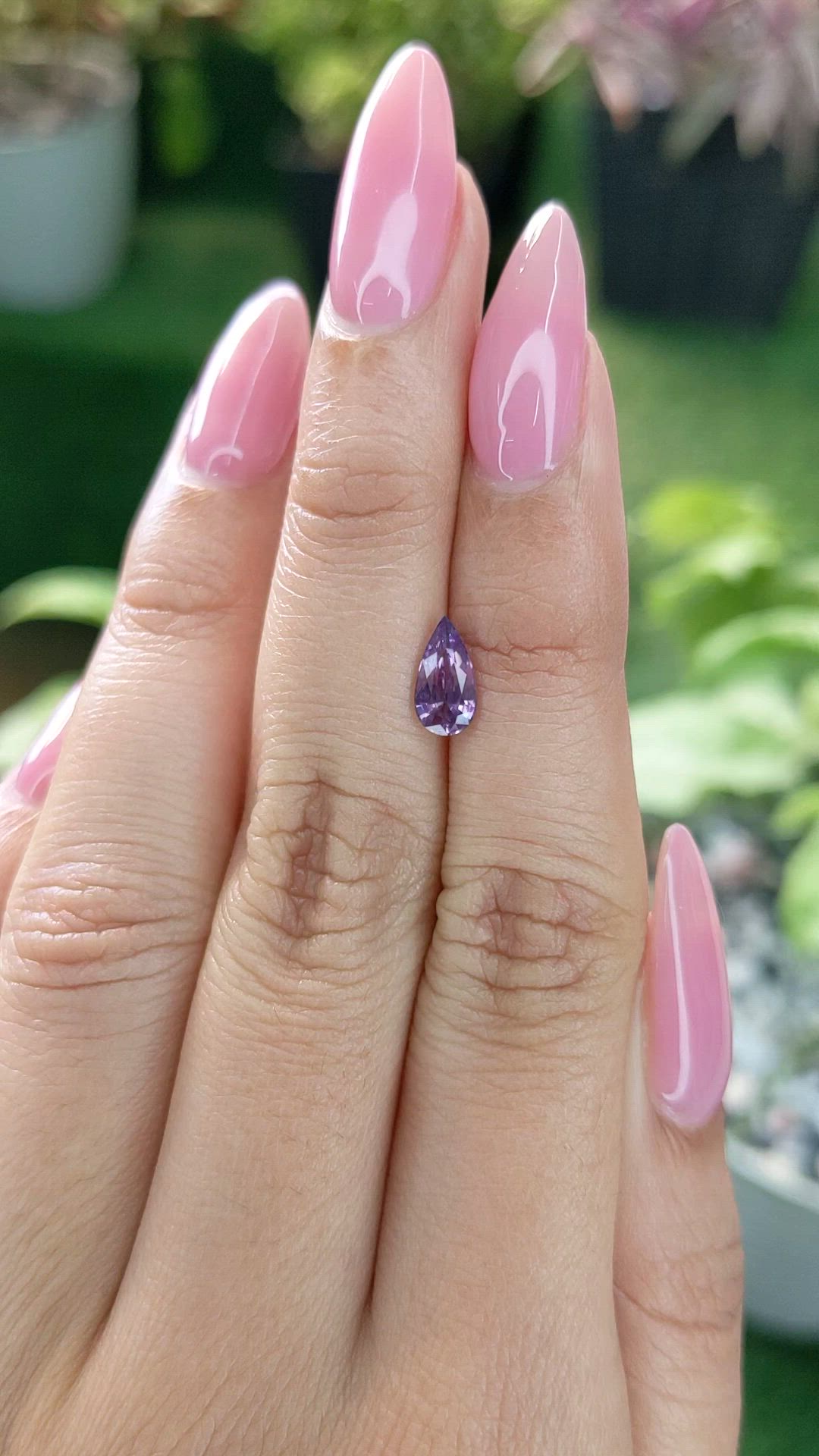 0.84 Ct. Pinkish Purple Sapphire from Ceylon (Sri Lanka) Size Video