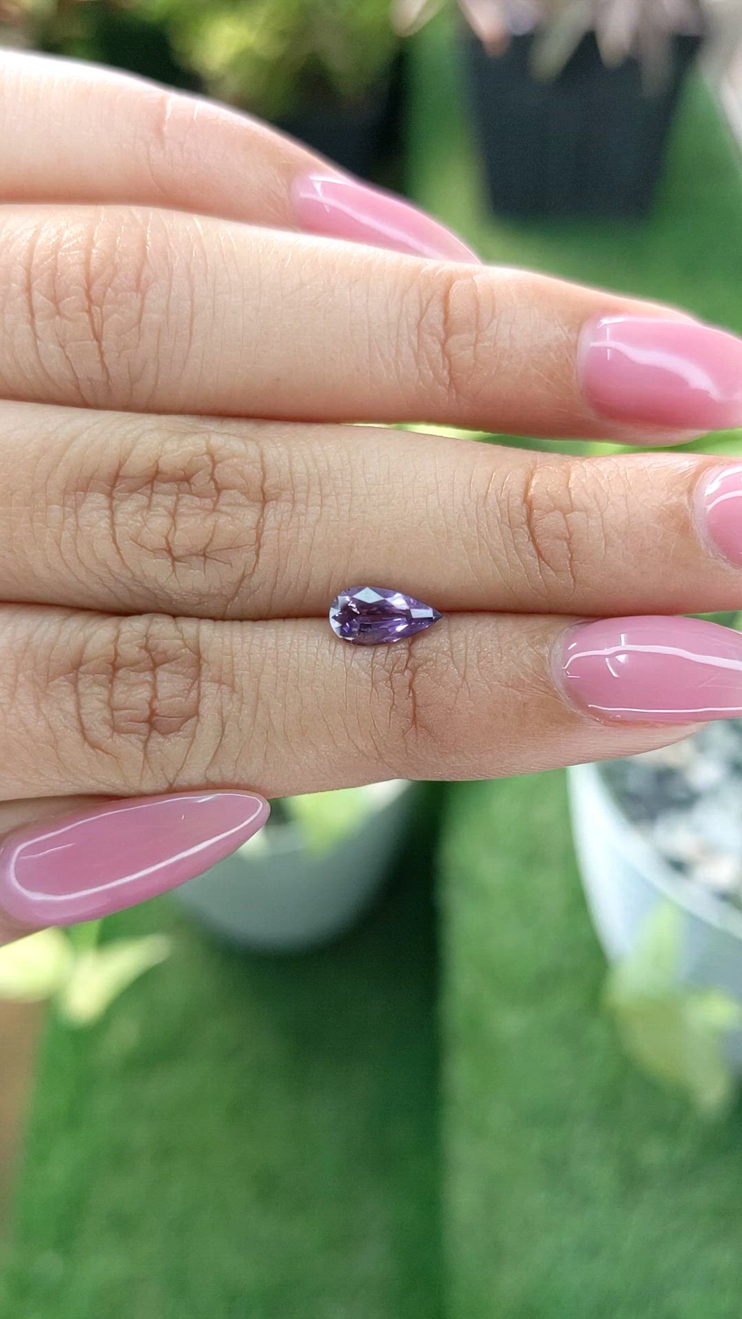 0.84 Ct. Pinkish Purple Sapphire from Ceylon (Sri Lanka) Size Video
