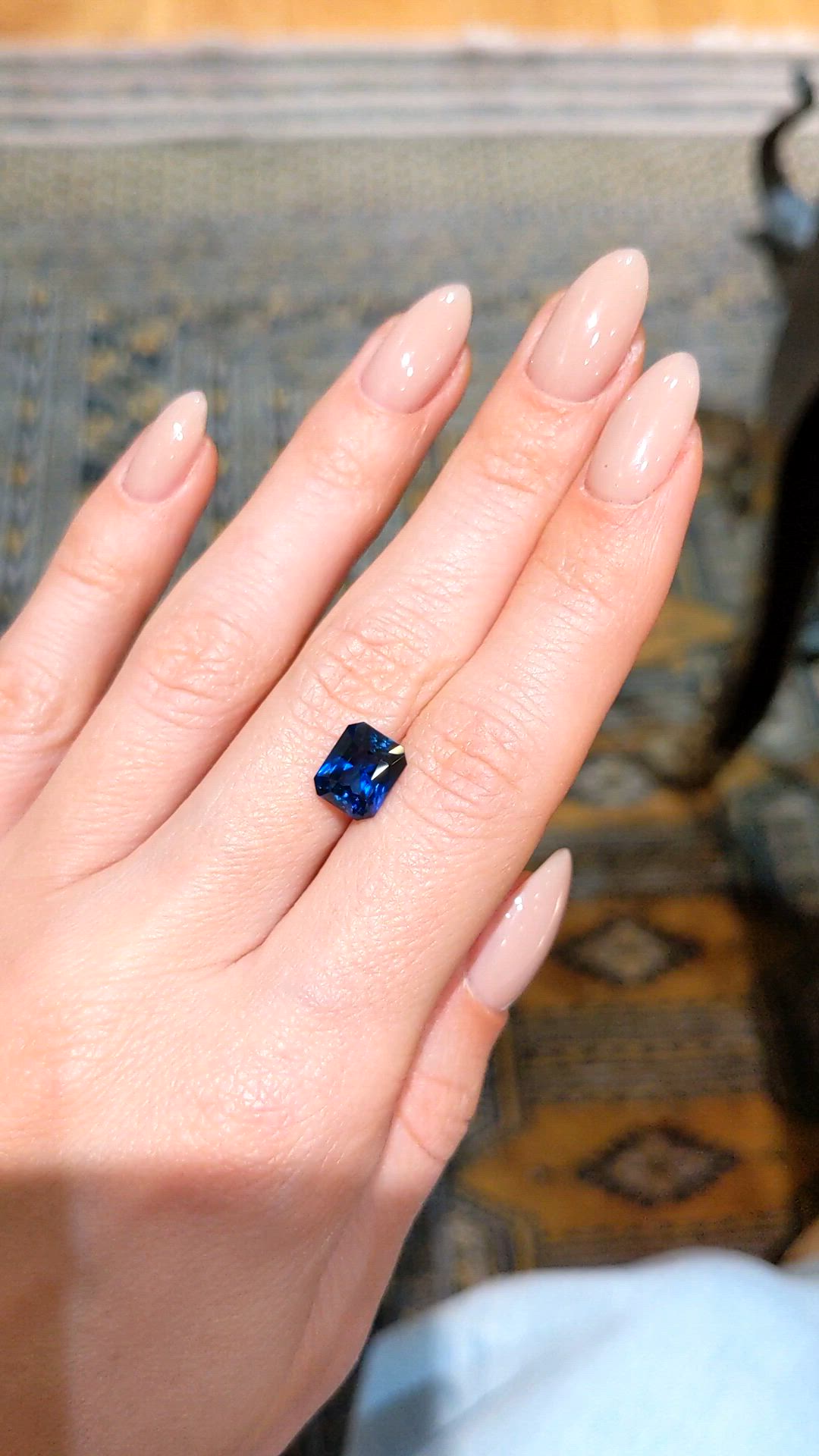 3.10 Ct. Blue Sapphire from Ceylon (Sri Lanka) Size Video