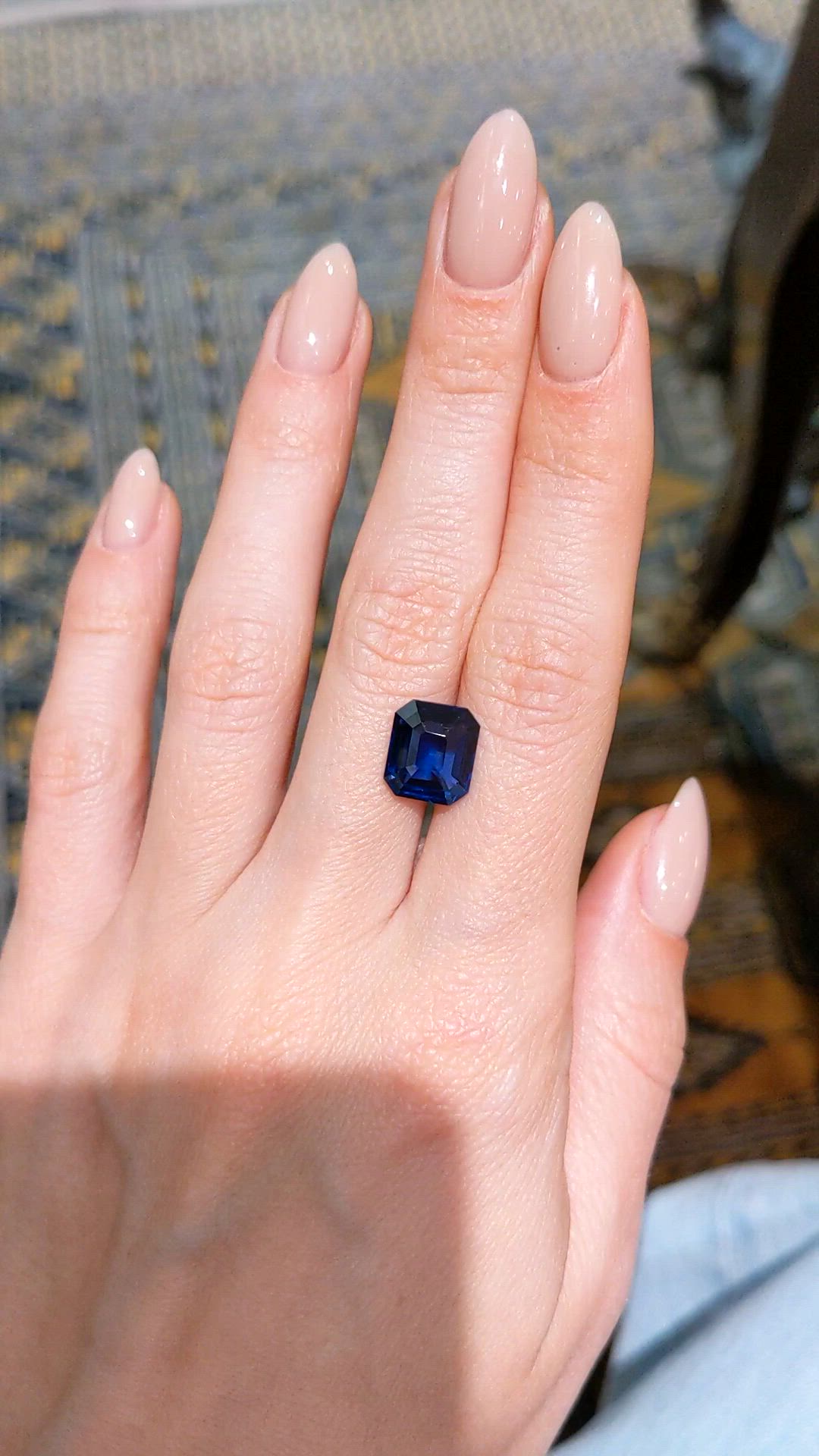 5.01 Ct. Blue Sapphire from Ceylon (Sri Lanka) Size Video
