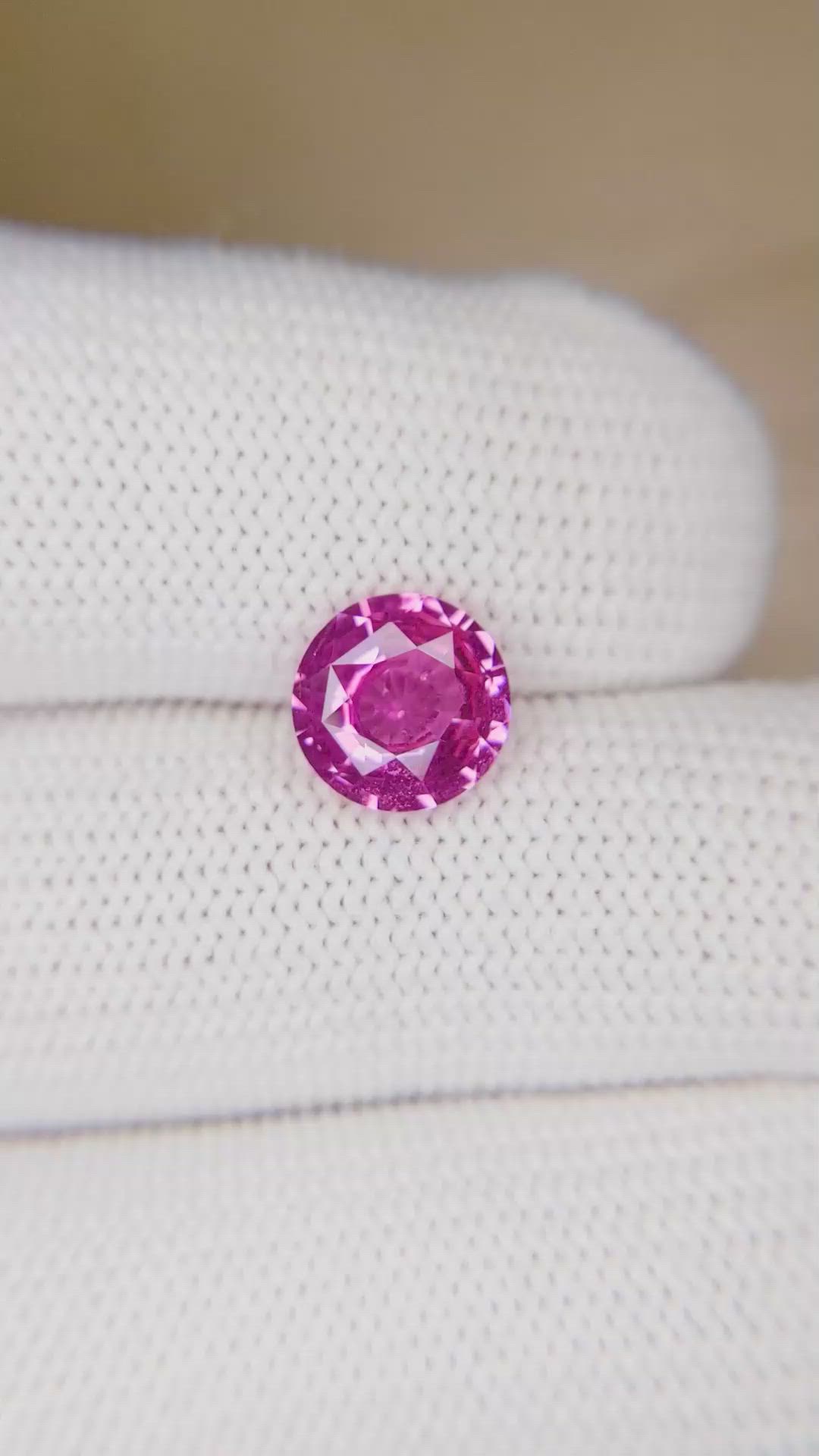 2.24 Ct. Pink Sapphire from Ceylon (Sri Lanka) Size Video