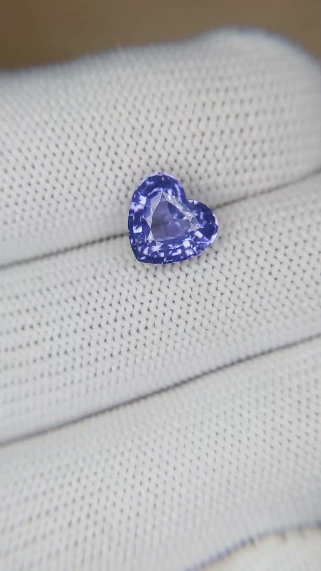 3.04 Ct. Blue Sapphire from Ceylon (Sri Lanka) Size Video