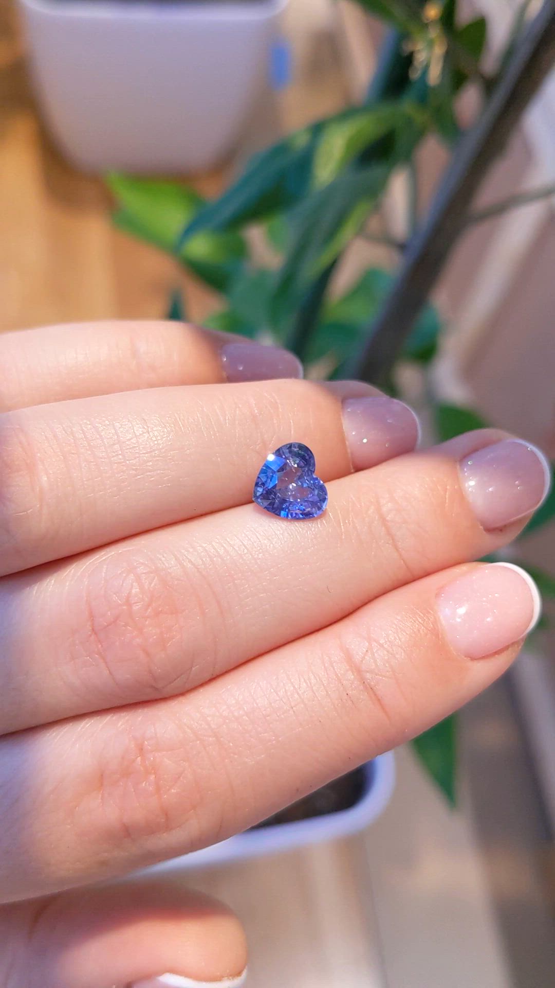 3.04 Ct. Blue Sapphire from Ceylon (Sri Lanka) Size Video