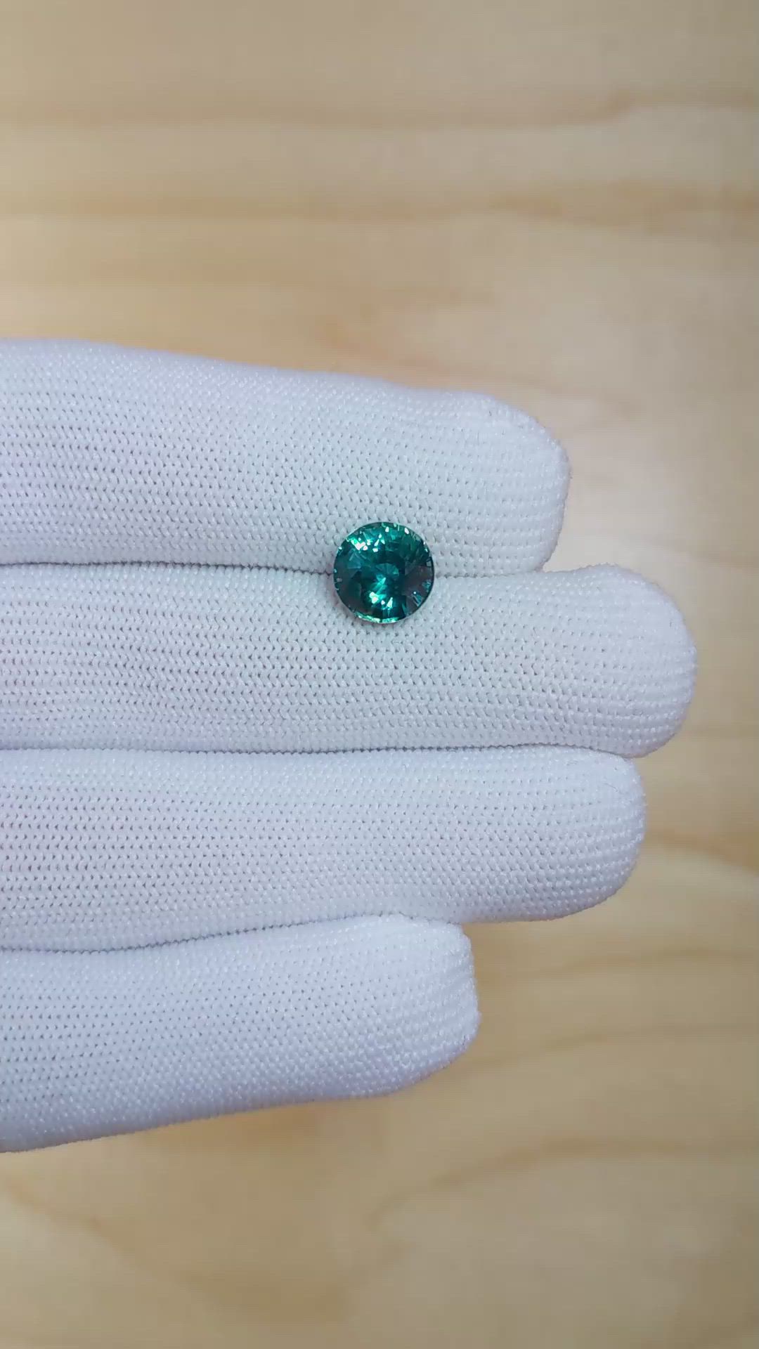 3.56 Ct. Greenish Blue Sapphire from Ceylon (Sri Lanka) Size Video