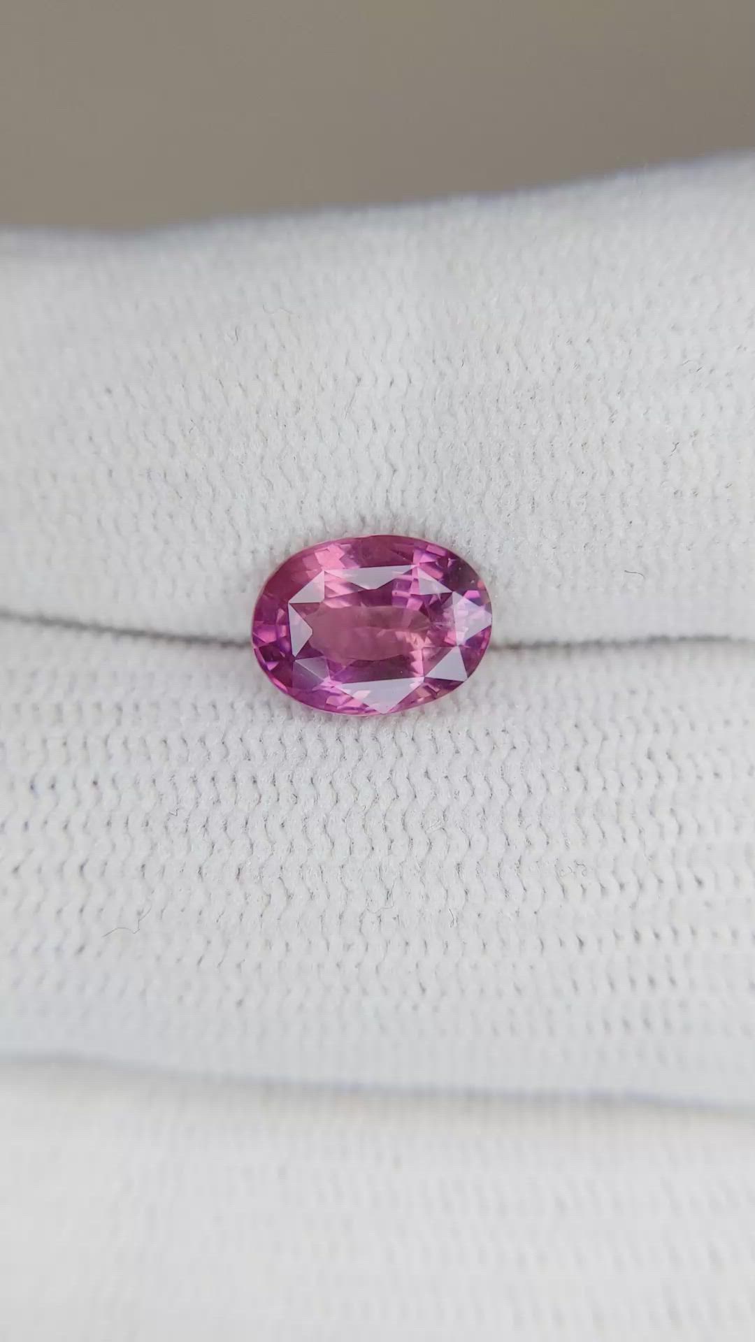 2.03 Ct. Purplish Pink Sapphire from Ceylon (Sri Lanka) Size Video