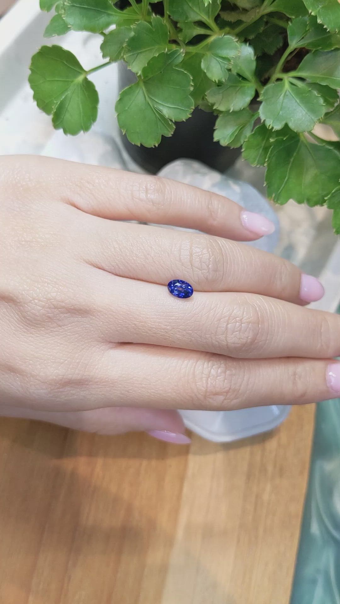 1.13 Ct. Blue Sapphire from Ceylon (Sri Lanka) Size Video