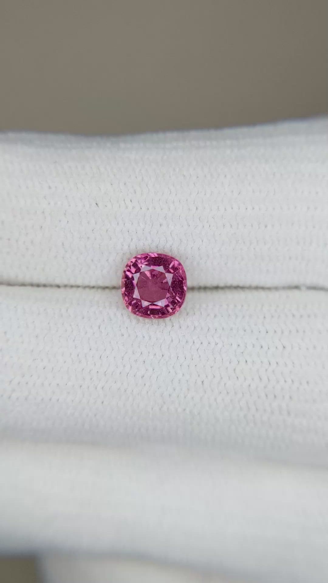 1.19 Ct. Purplish Pink Sapphire from Ceylon (Sri Lanka) Size Video
