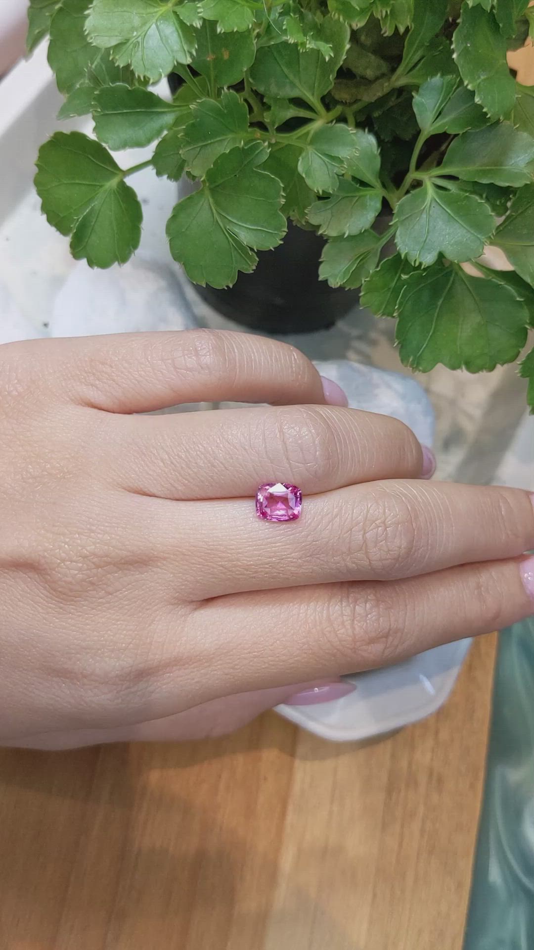 1.67 Ct. Pink Sapphire from Ceylon (Sri Lanka) Size Video