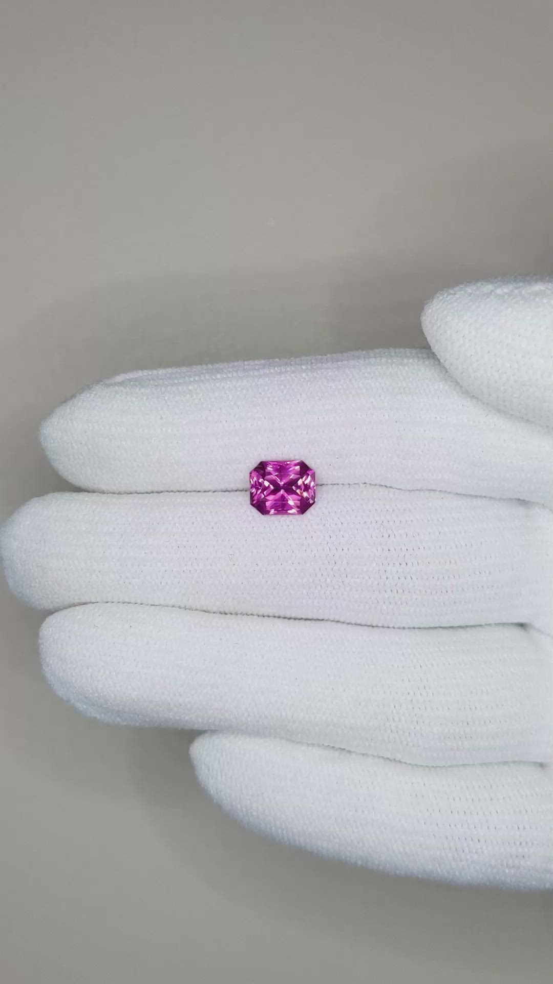 1.71 Ct. Pinkish Purple Sapphire from Ceylon (Sri Lanka) Size Video