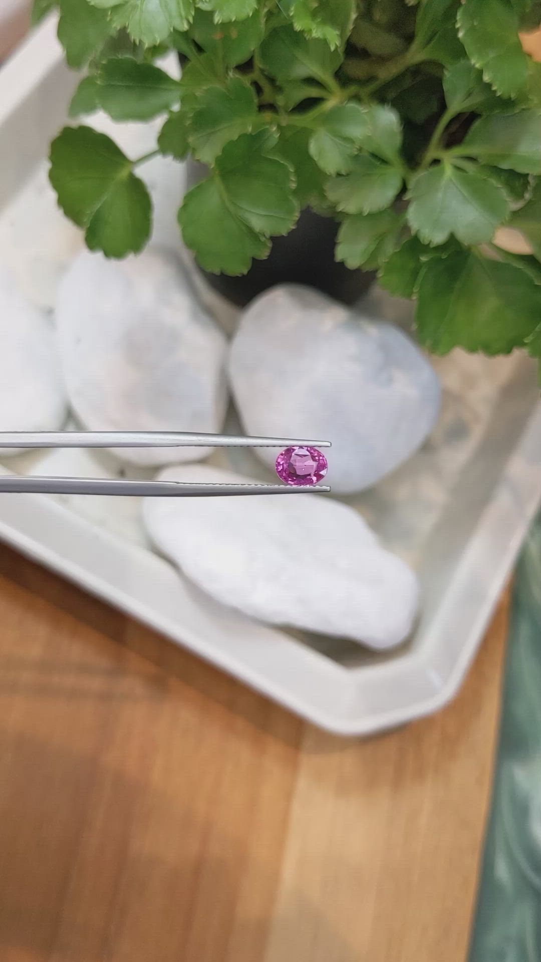 1.16 Ct. Pink Sapphire from Ceylon (Sri Lanka) Size Video
