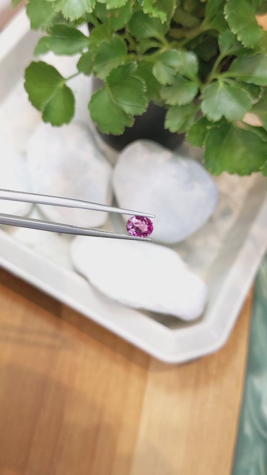 1.31 Ct. Pink Sapphire from Ceylon (Sri Lanka) Size Video