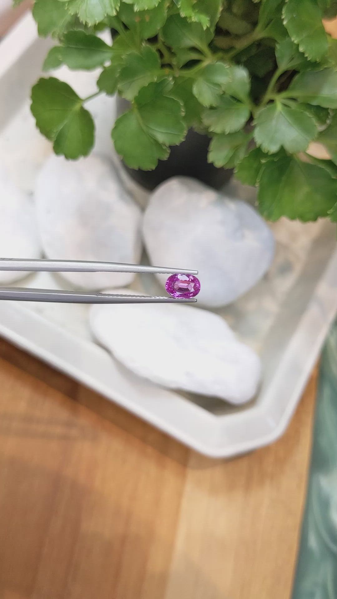 1.32 Ct. Pink Sapphire from Ceylon (Sri Lanka) Size Video