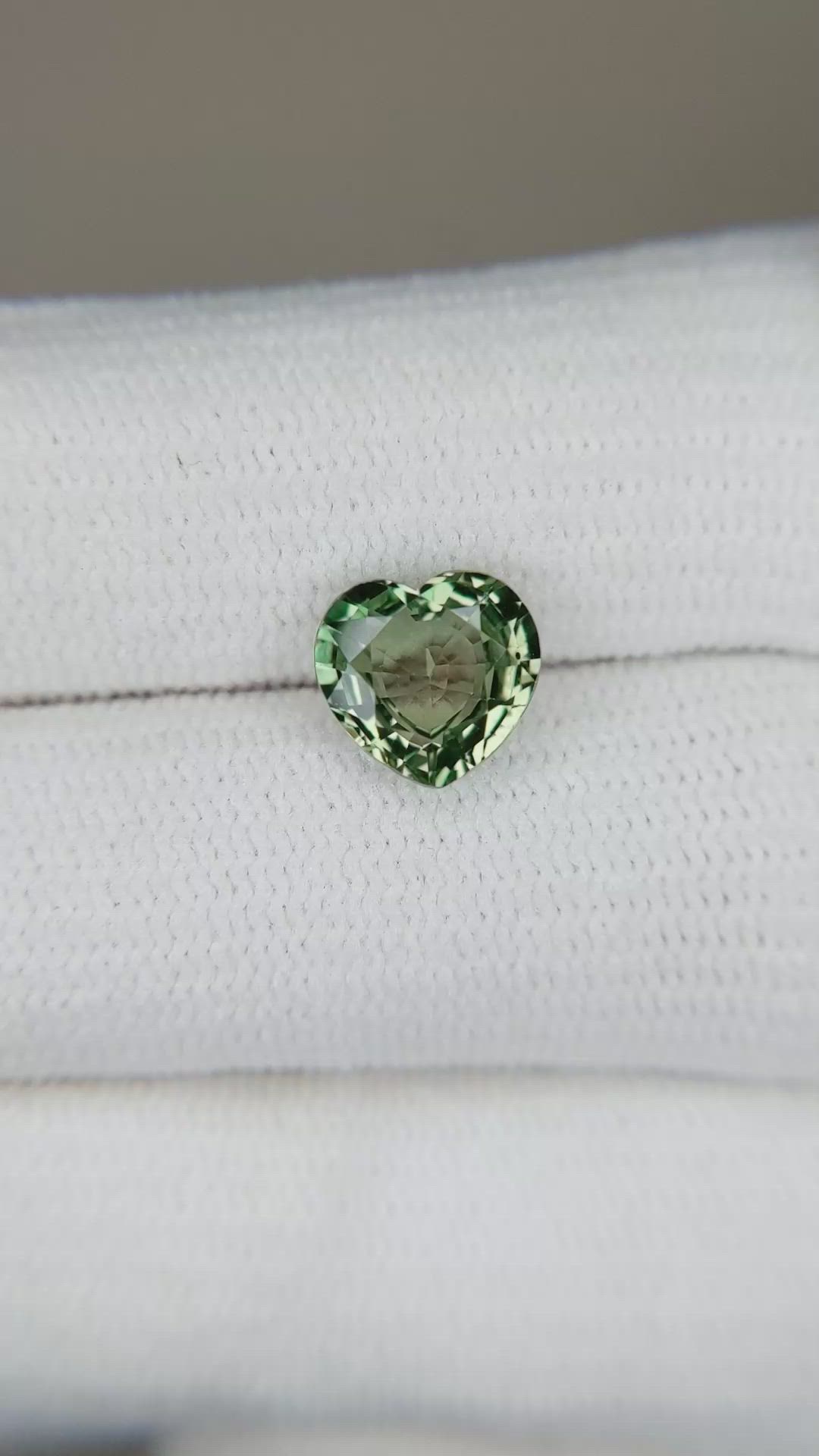 2.11 Ct. Green Sapphire from Ceylon (Sri Lanka) Size Video