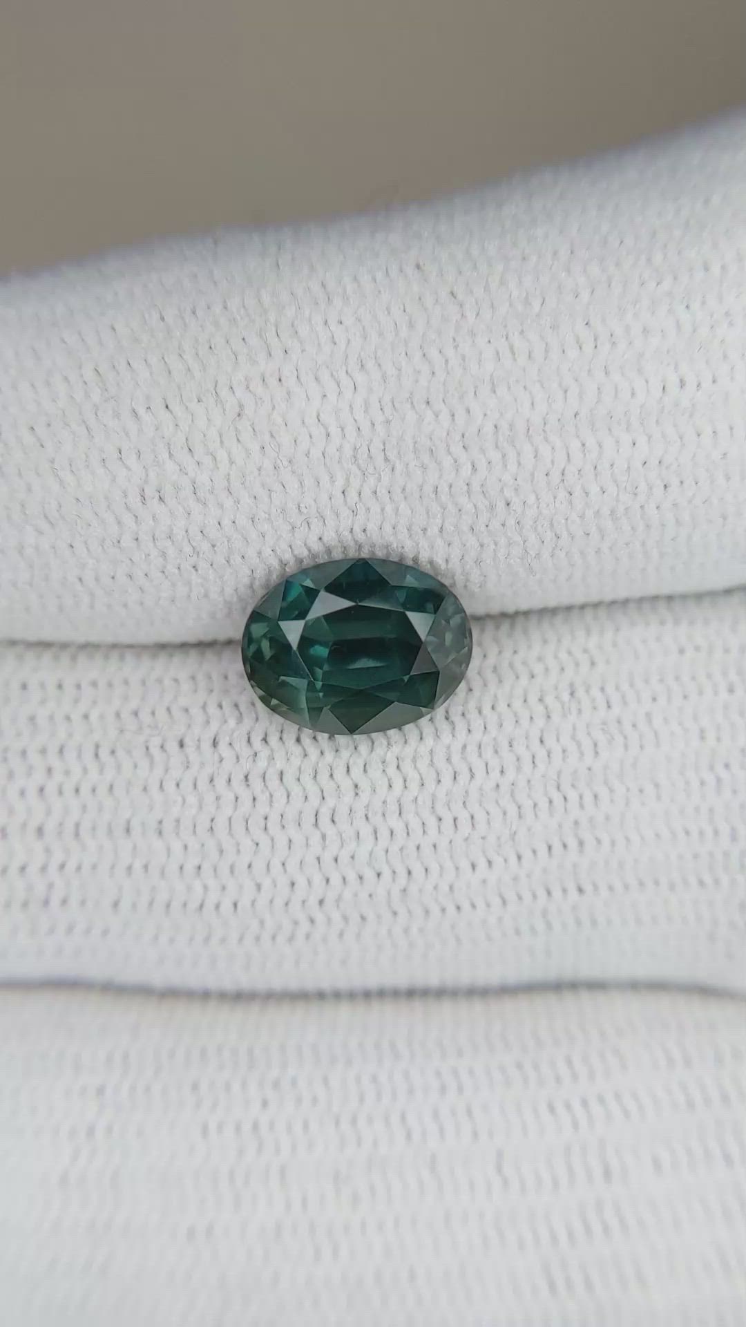 3.12 Ct. Bluish Green Sapphire from Ceylon (Sri Lanka) Size Video