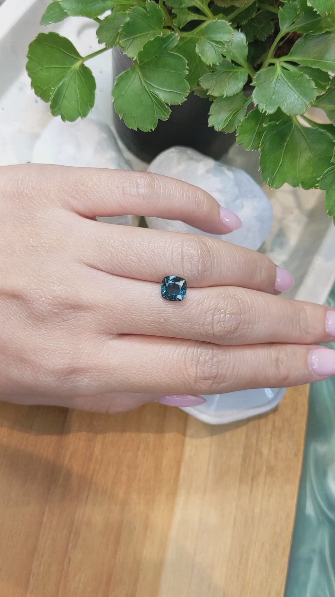 2.10 Ct. Greenish Blue Sapphire from Ceylon (Sri Lanka) Size Video