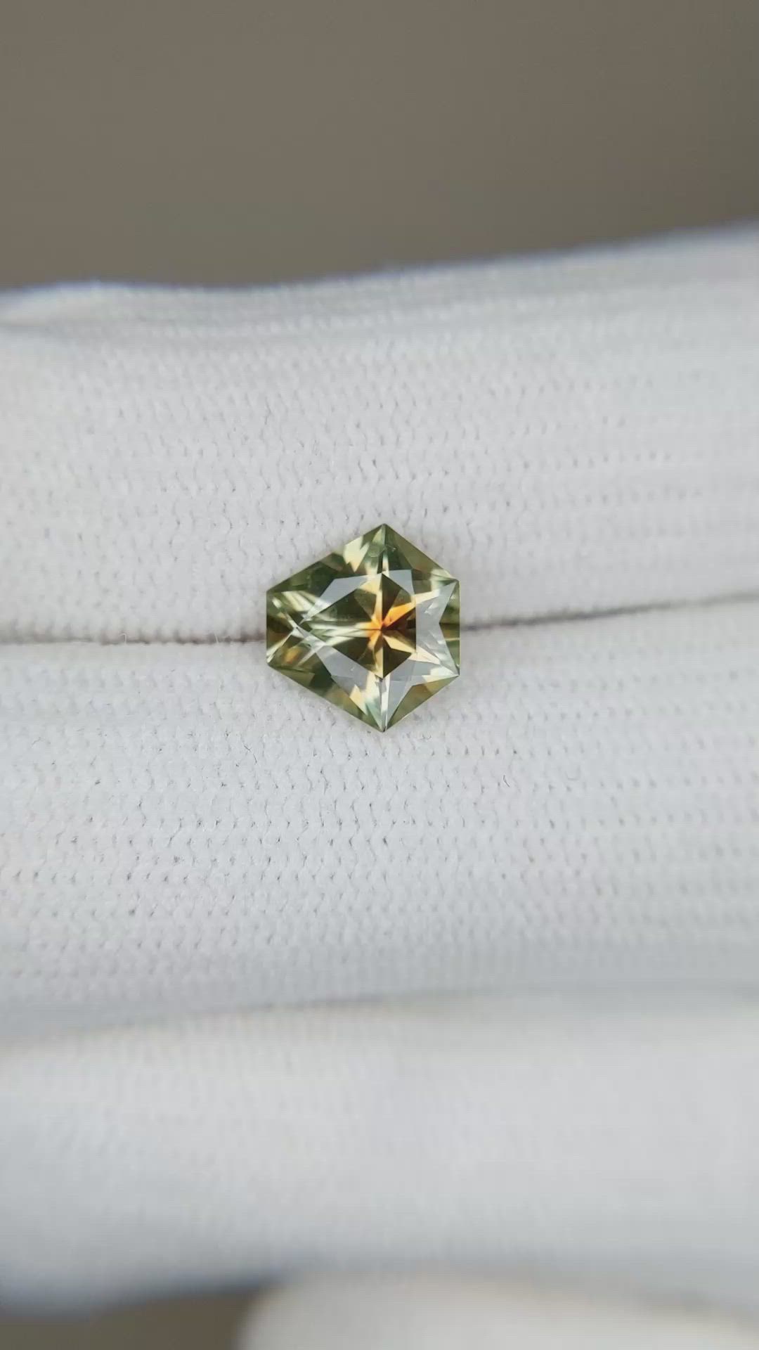 1.67 Ct. Bi Color Sapphire from Montana Size Video