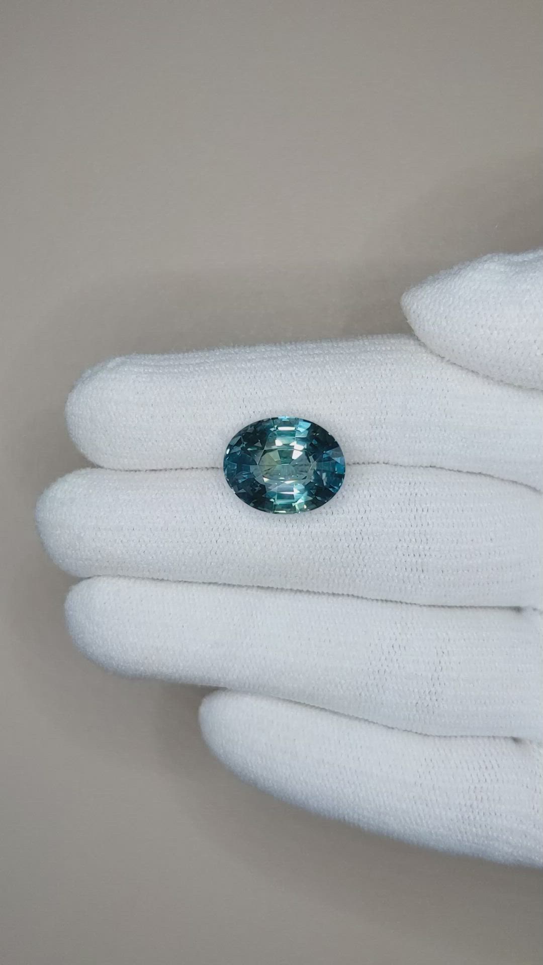 10.02 Ct. Greenish Blue Sapphire from Ceylon (Sri Lanka) Size Video