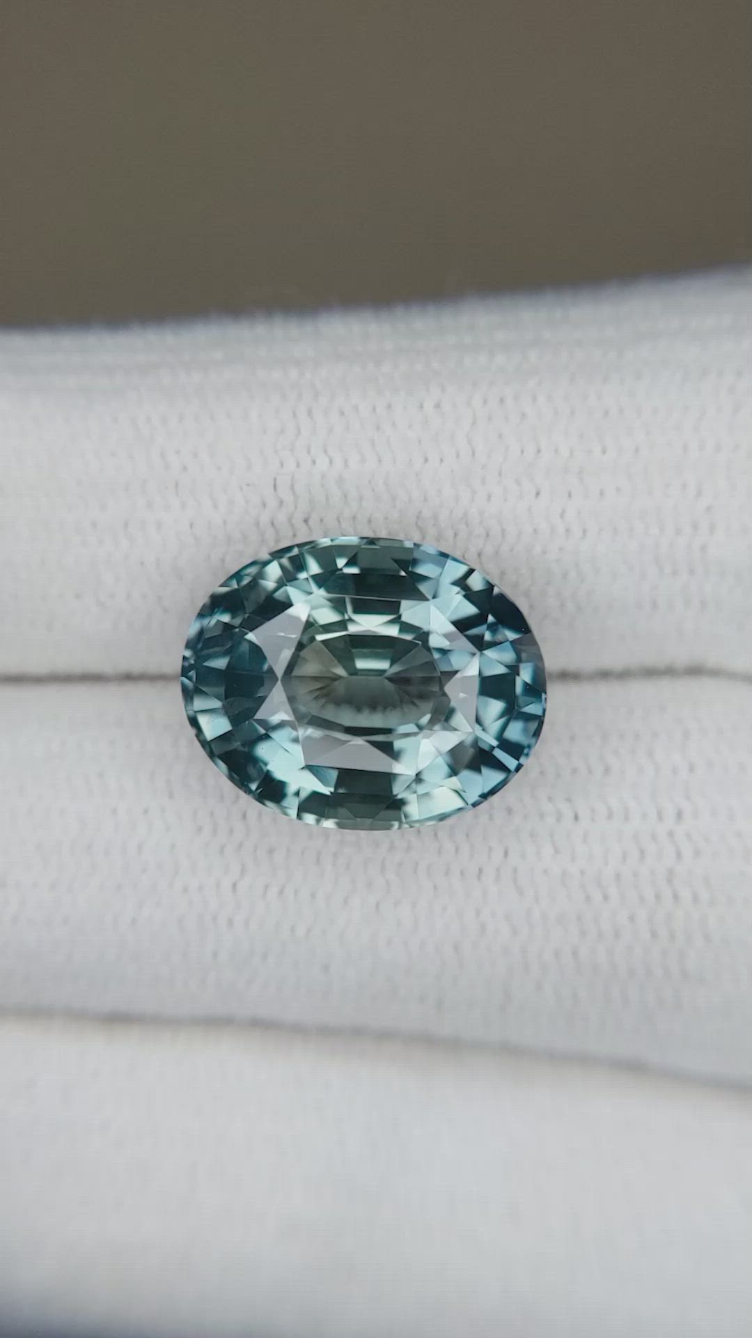 10.02 Ct. Greenish Blue Sapphire from Ceylon (Sri Lanka) Size Video