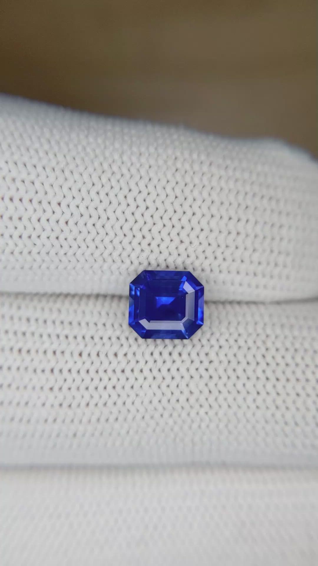 1.85 Ct. Blue Sapphire from Ceylon (Sri Lanka) Size Video