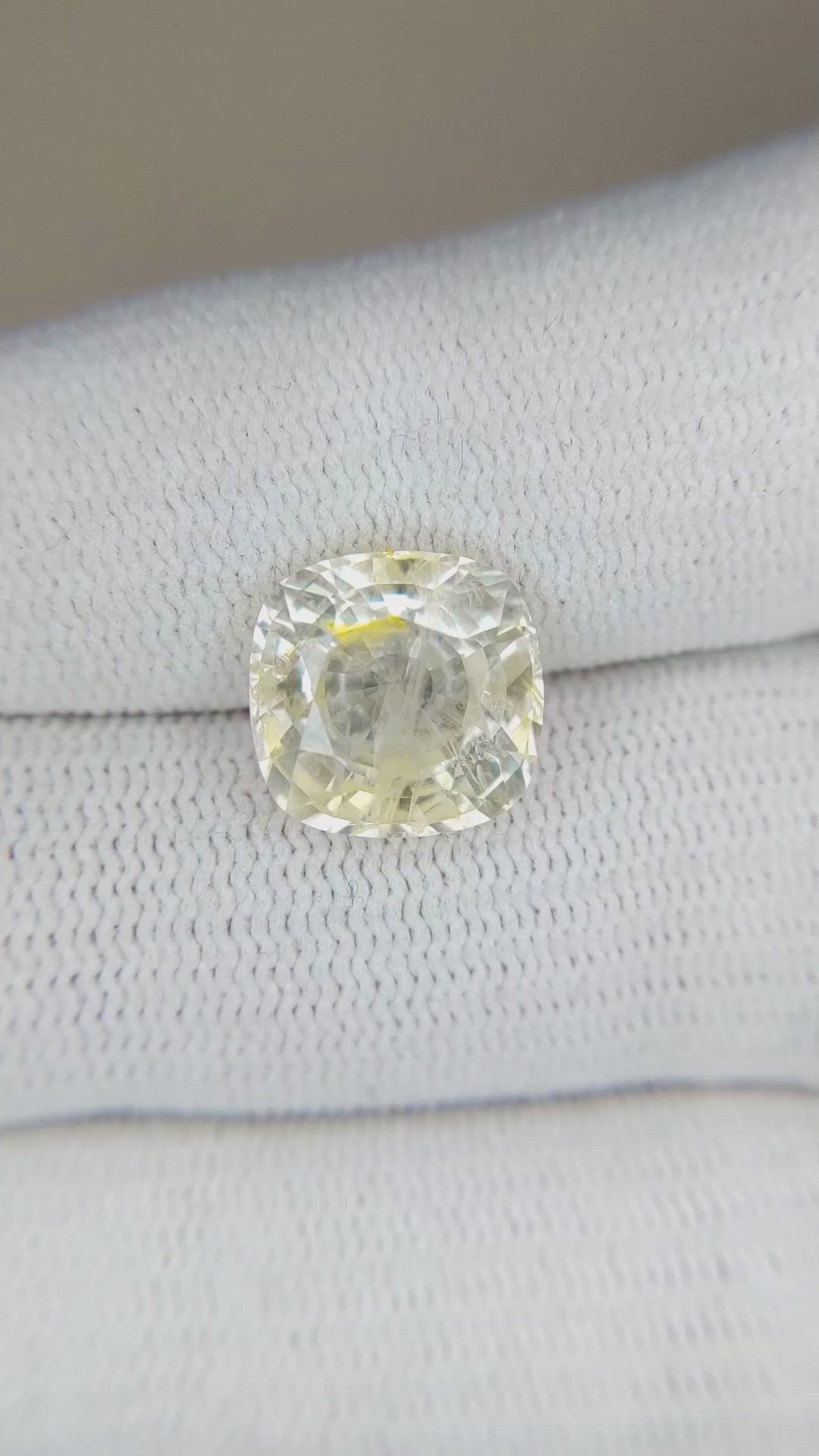 6.50 Ct. Yellow Sapphire from Ceylon (Sri Lanka) Size Video