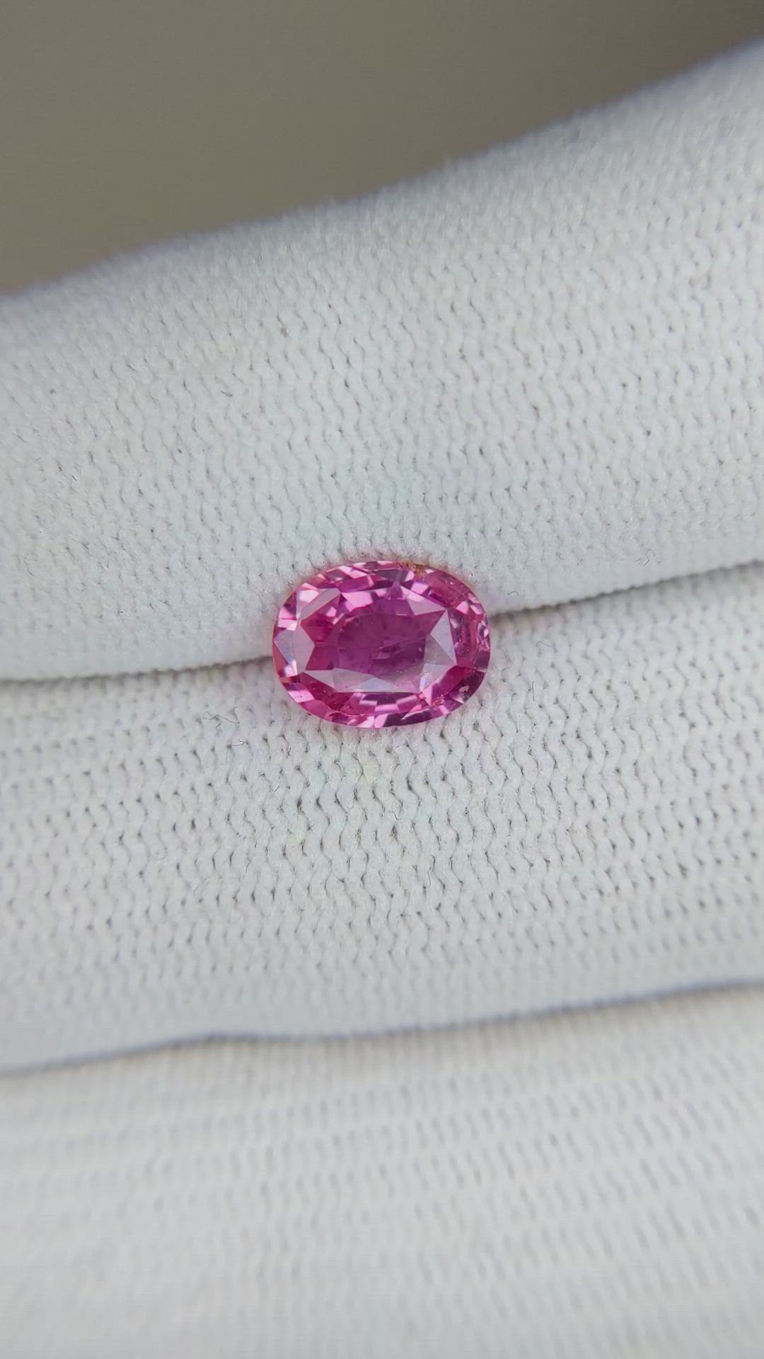 1.74 Ct. Purplish Pink Sapphire from Ceylon (Sri Lanka) Size Video