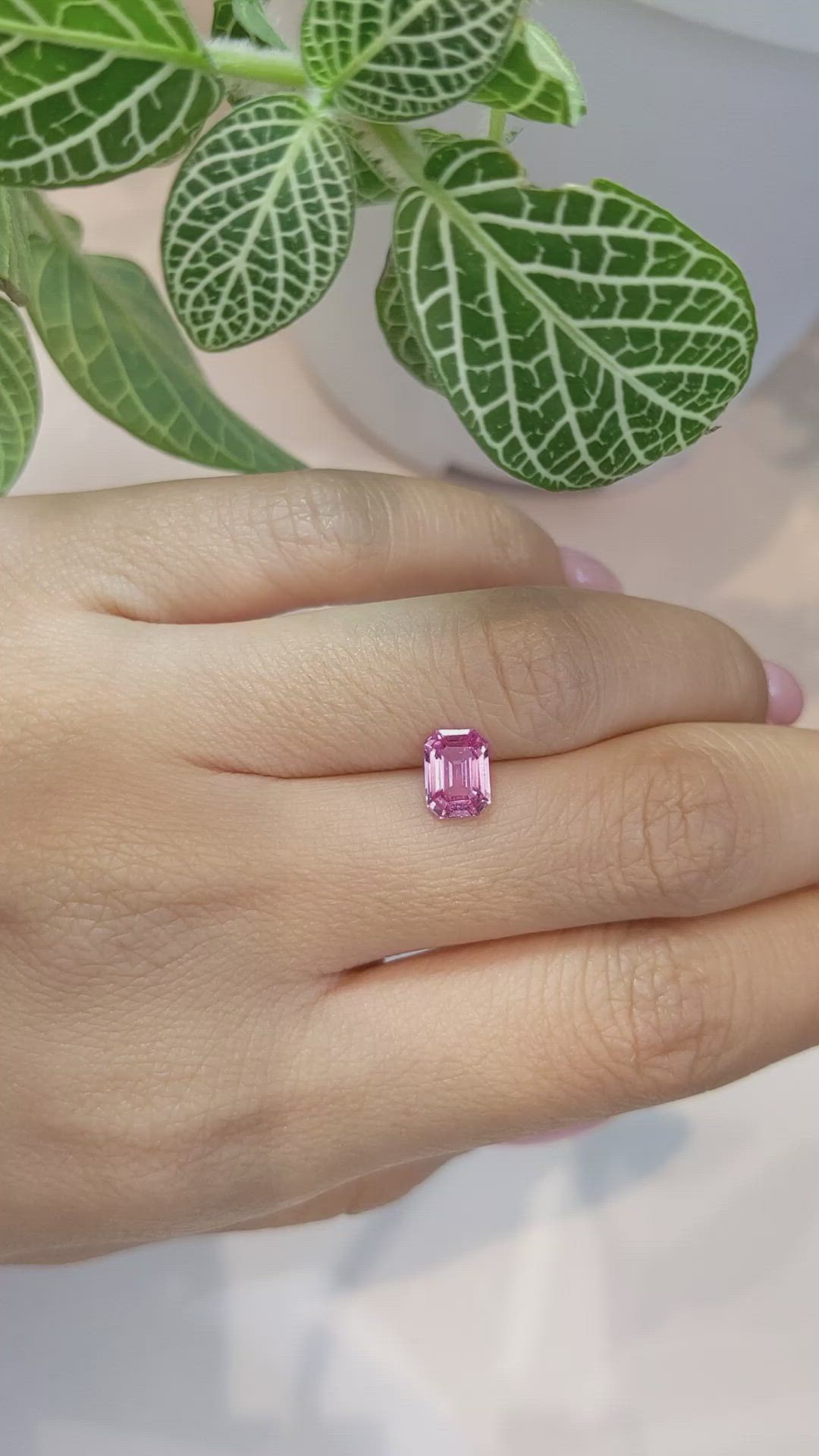1.33 Ct. Pink Sapphire from Ceylon (Sri Lanka) Size Video