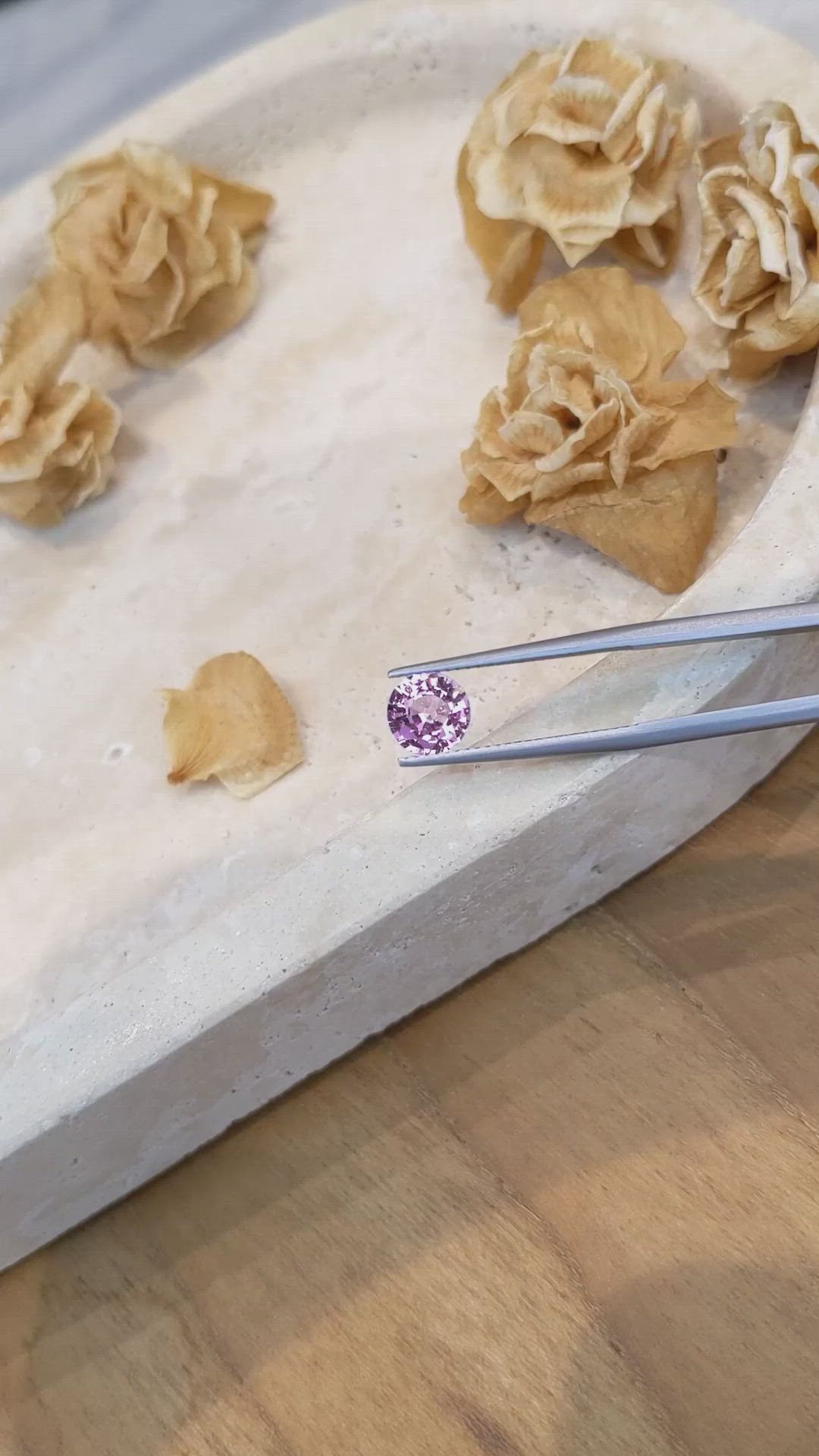 1.71 Ct. Pink Sapphire from Ceylon (Sri Lanka) Size Video