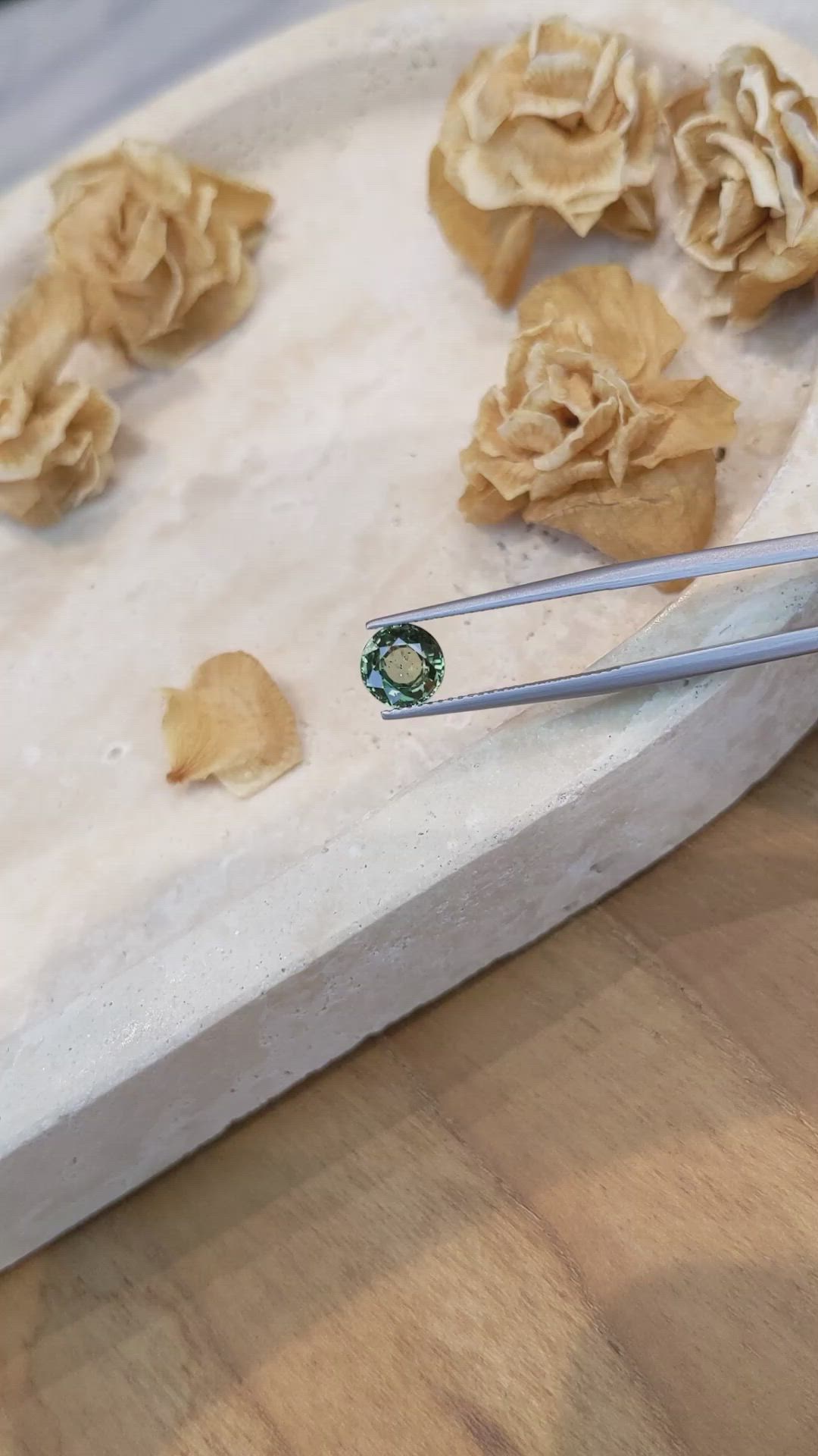 1.88 Ct. Green Sapphire from Ceylon (Sri Lanka) Size Video