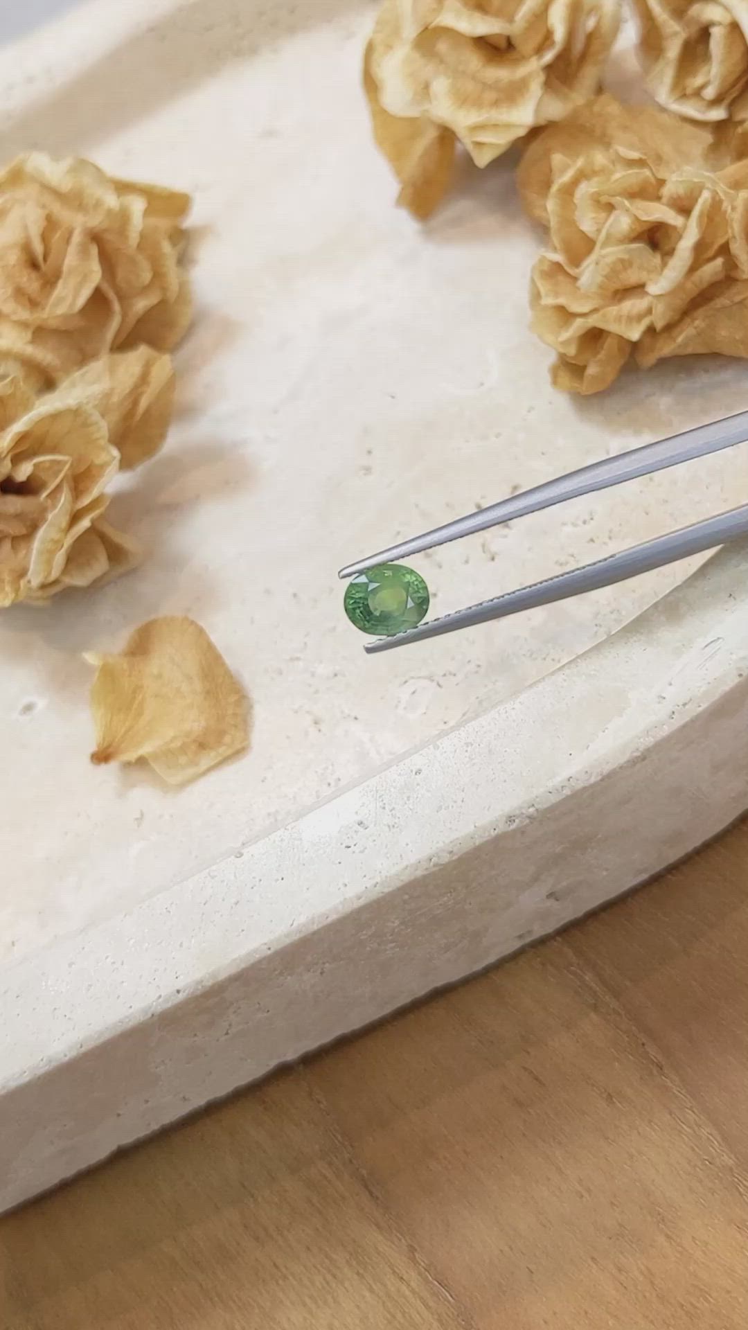 1.30 Ct. Green Sapphire from Ceylon (Sri Lanka) Size Video