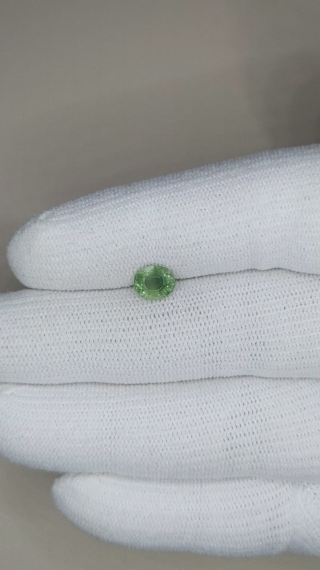 1.30 Ct. Green Sapphire from Ceylon (Sri Lanka) Size Video
