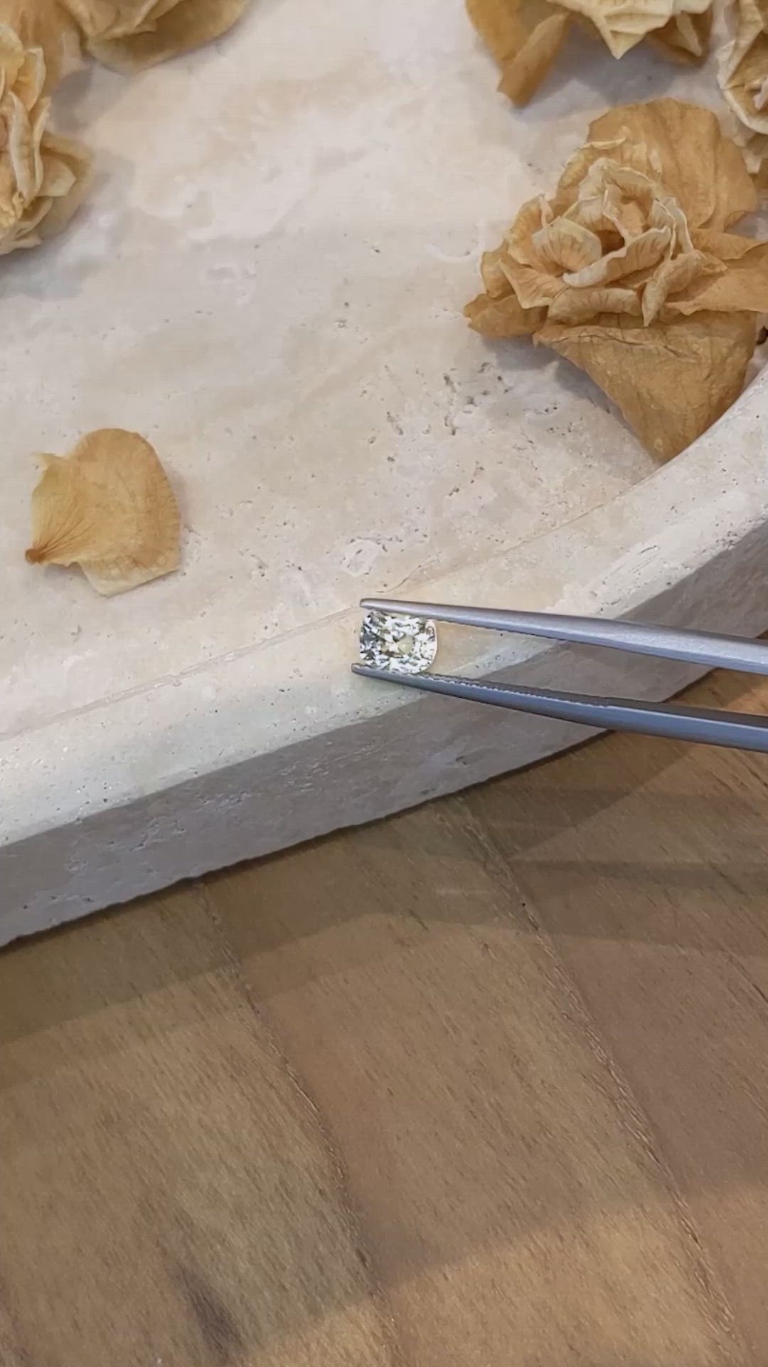 1.02 Ct. Peach Sapphire from Ceylon (Sri Lanka) Size Video