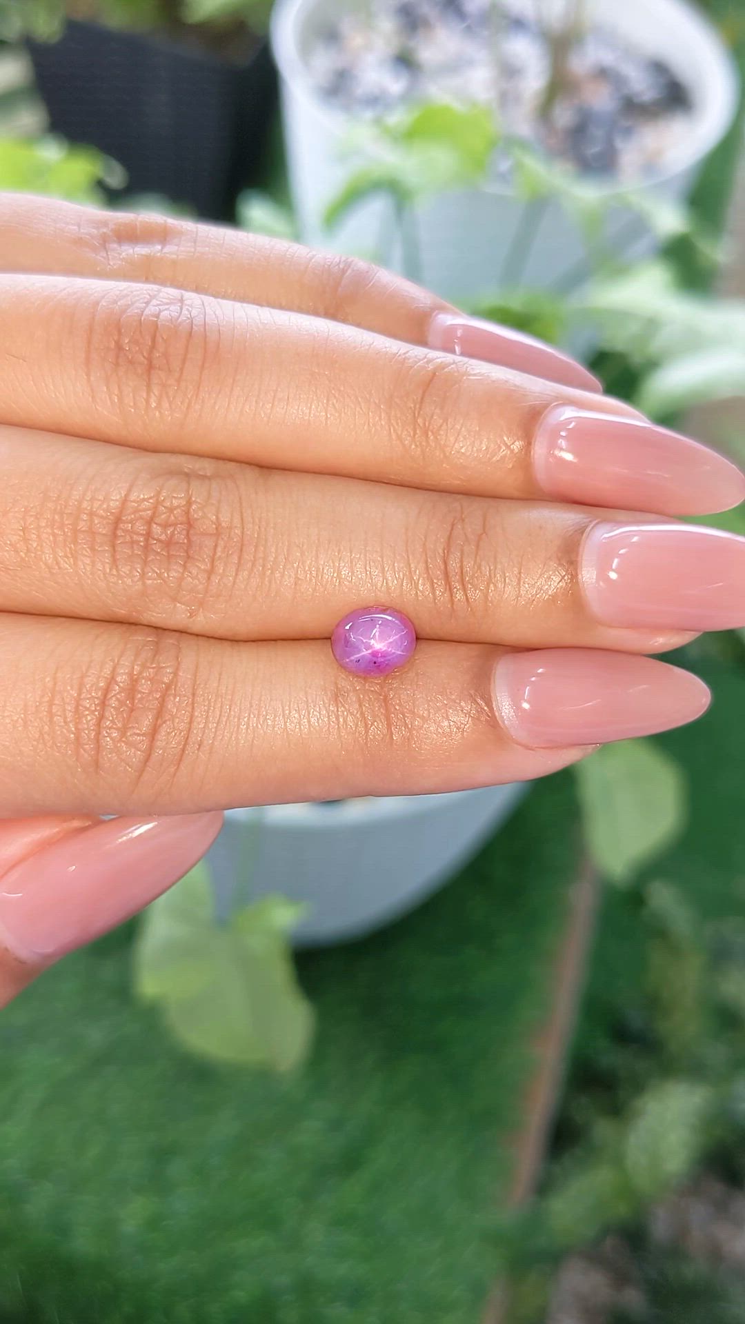 2.57 Ct. Pinkish Purple Star Sapphire from Ceylon (Sri Lanka) Size Video