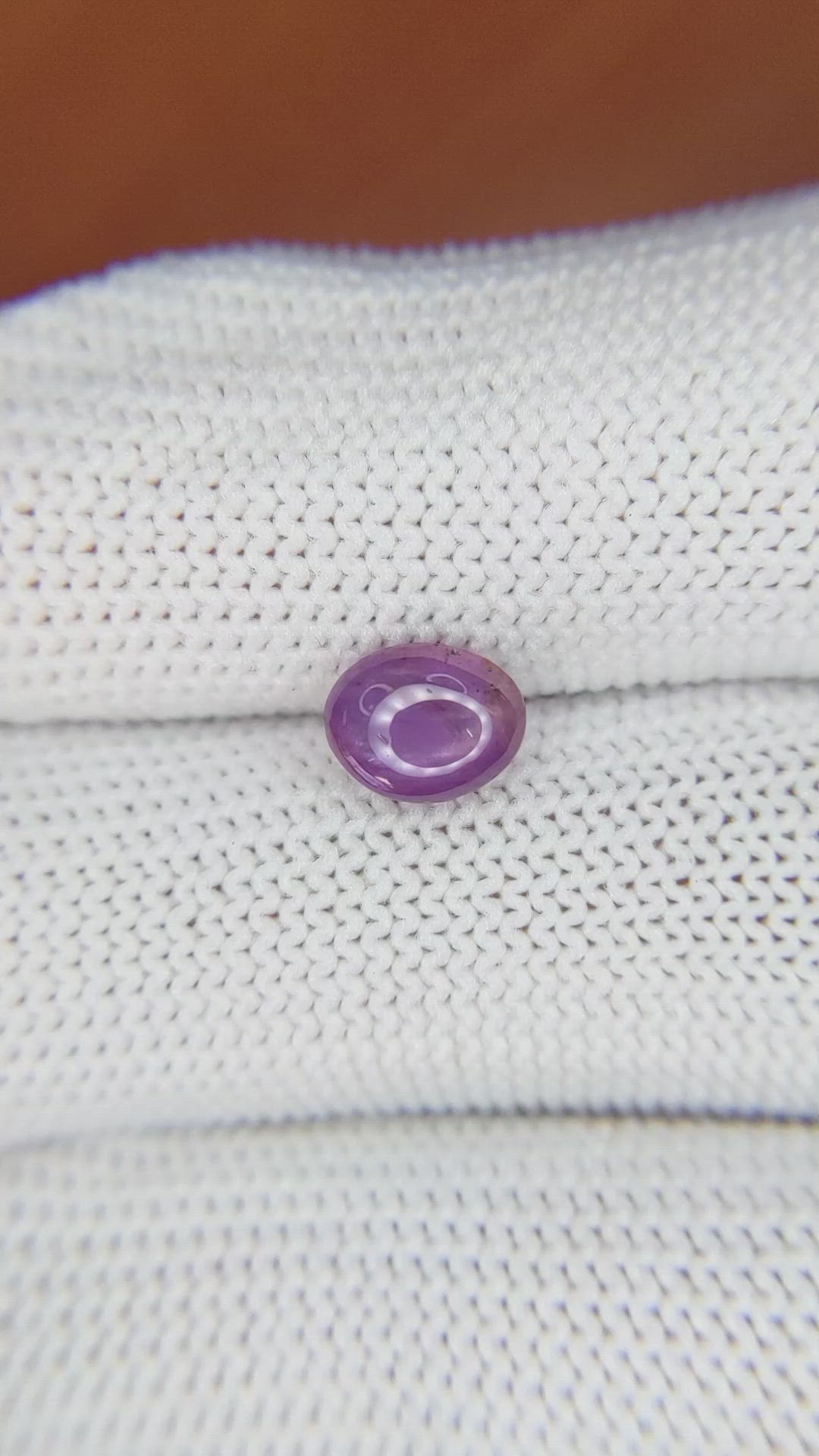 1.66 Ct. Pinkish Purple Star Sapphire from Ceylon (Sri Lanka) Size Video