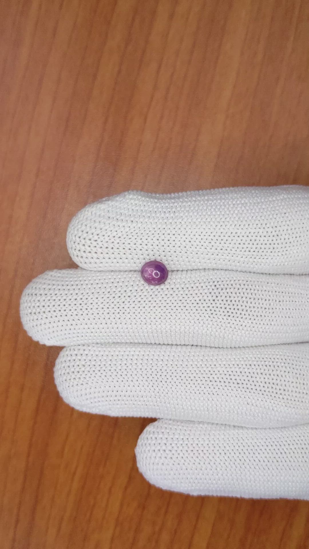 0.84 Ct. Pinkish Purple Star Sapphire from Ceylon (Sri Lanka) Size Video