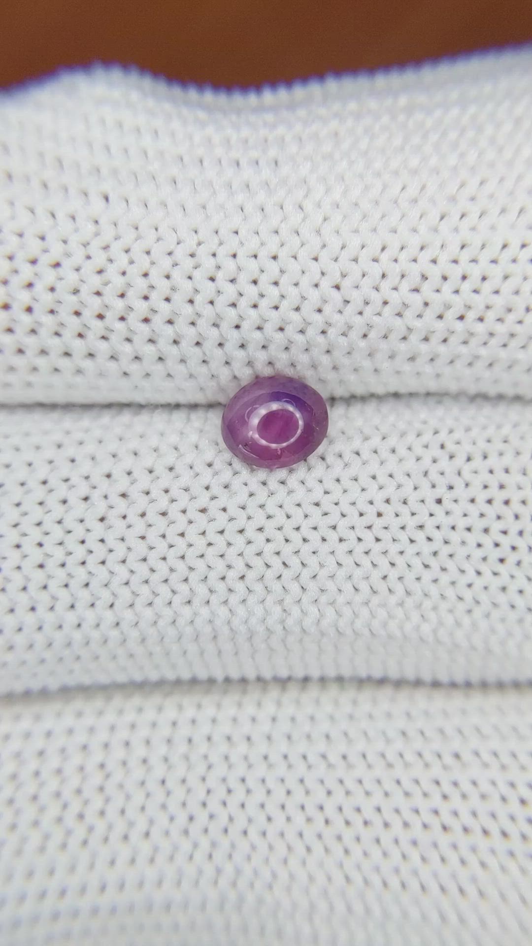 0.84 Ct. Pinkish Purple Star Sapphire from Ceylon (Sri Lanka) Size Video