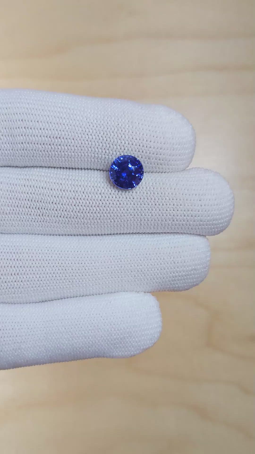 3.05 Ct. Blue Sapphire from Ceylon (Sri Lanka) Size Video