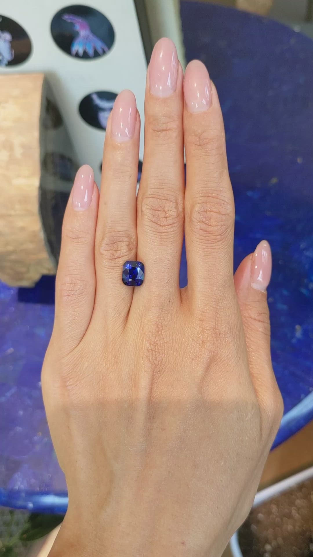 4.04 Ct. Blue Sapphire from Ceylon (Sri Lanka) Size Video