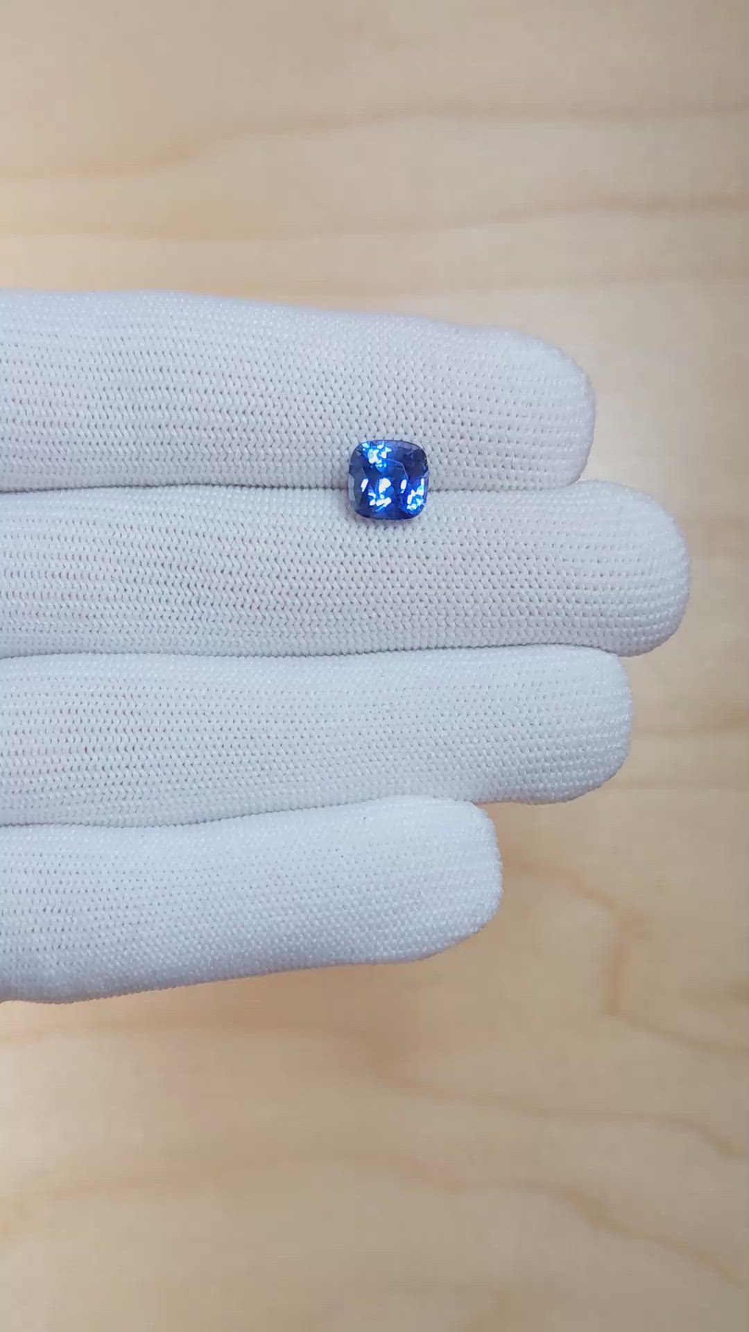 3.13 Ct. Blue Sapphire from Ceylon (Sri Lanka) Size Video