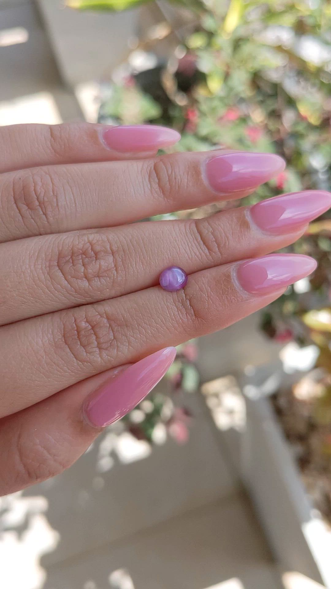 0.95 Ct. Bi Color Star Sapphire from Ceylon (Sri Lanka) Size Video