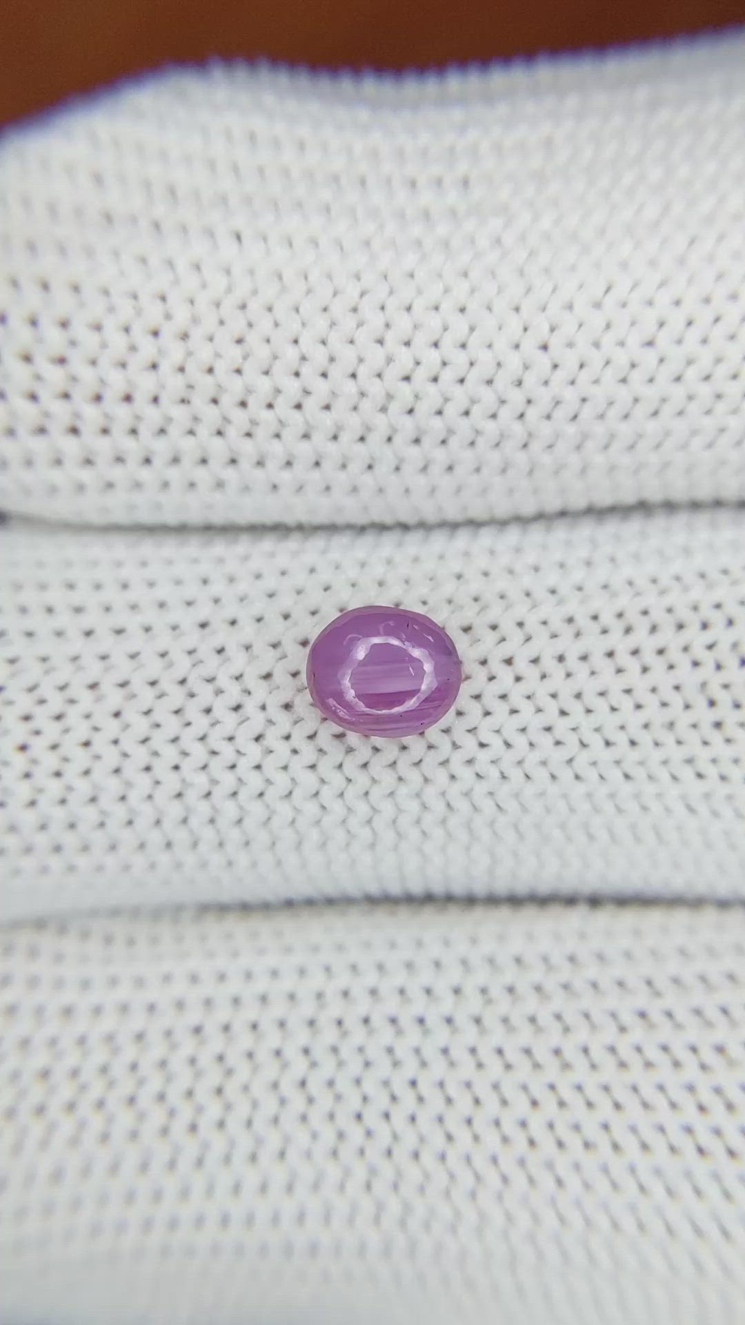 0.83 Ct. Pinkish Purple Star Sapphire from Ceylon (Sri Lanka) Size Video