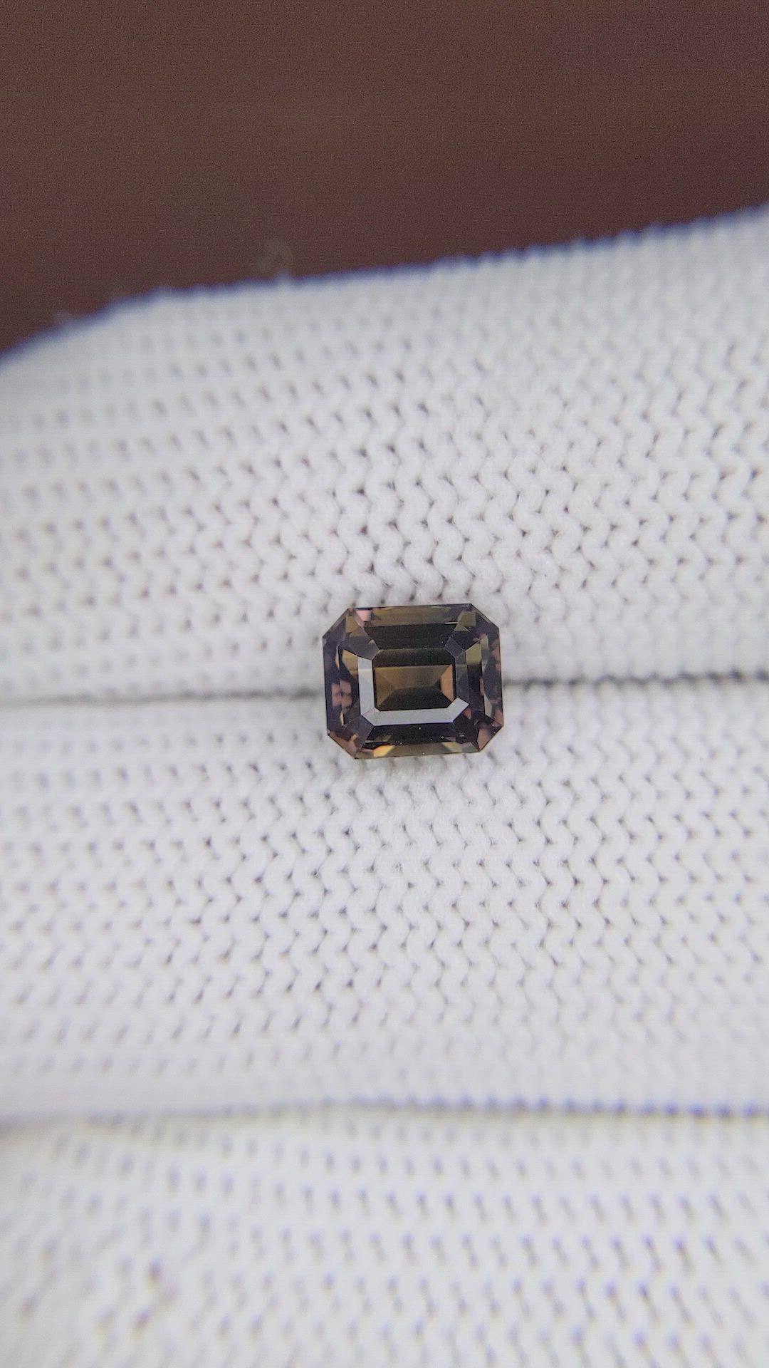 2.08 Ct. Brown Sapphire from Ceylon (Sri Lanka) Size Video