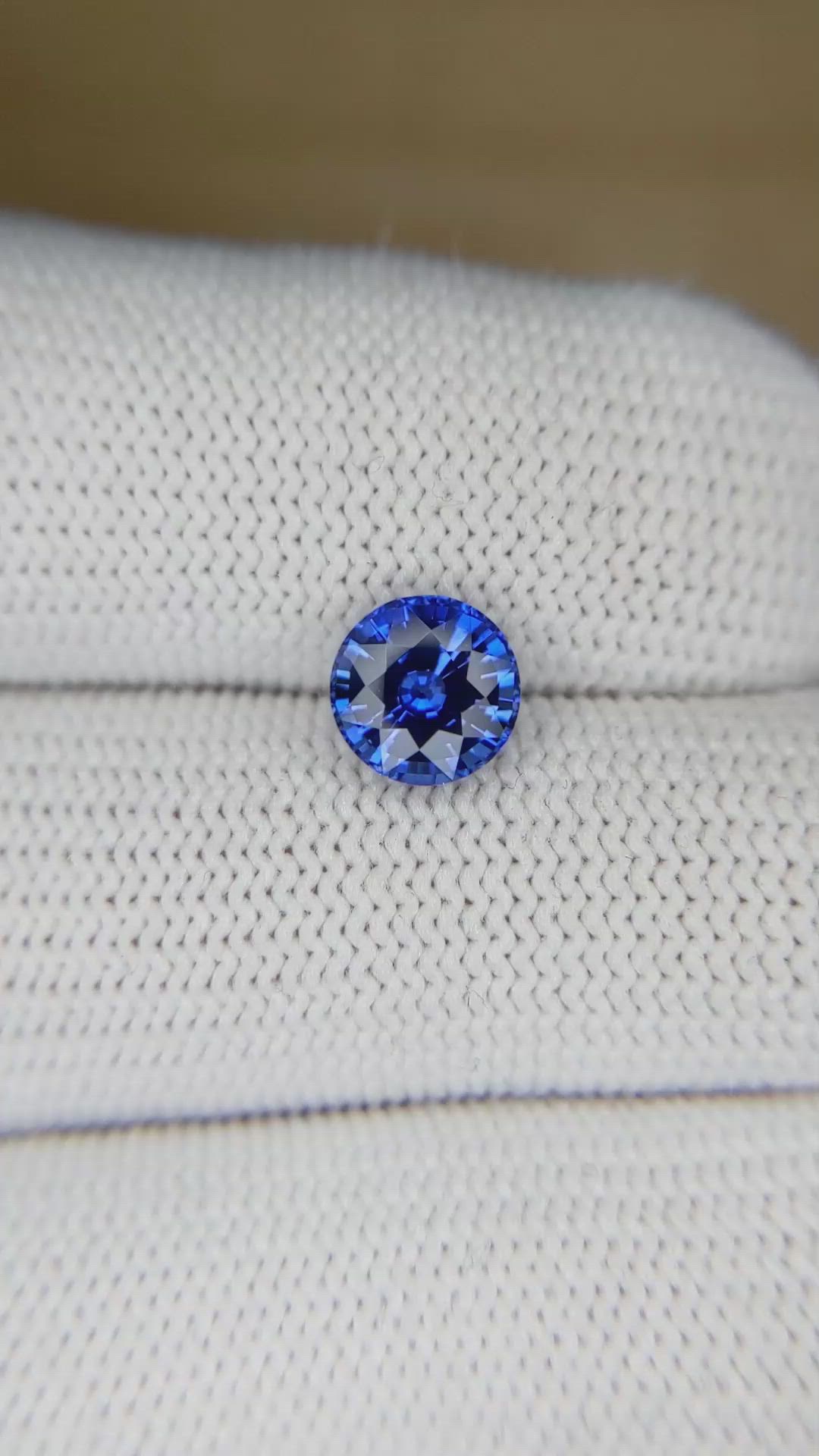1.76 Ct. Blue Sapphire from Ceylon (Sri Lanka) Size Video