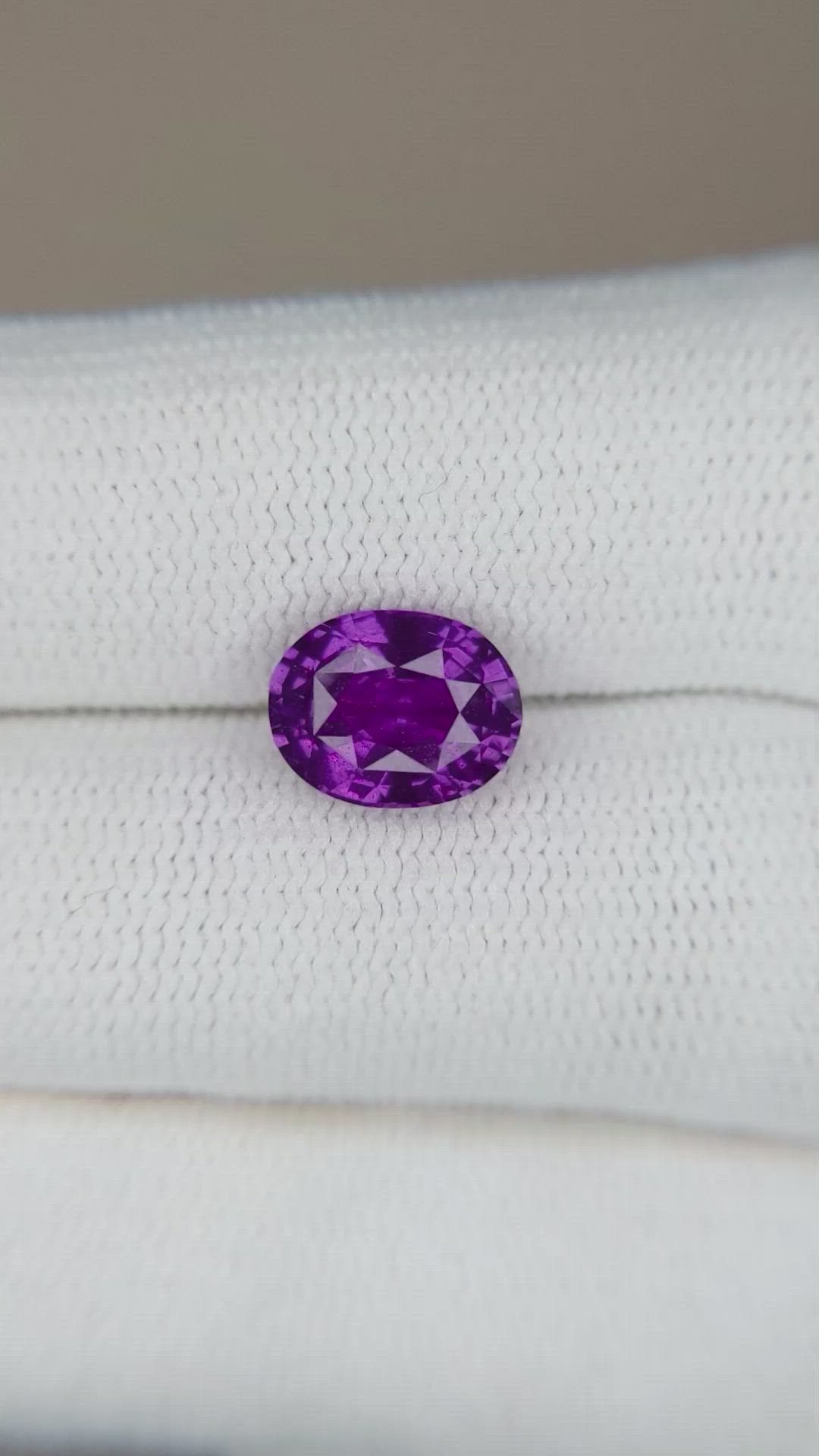 2.50 Ct. Purple Sapphire from Ceylon (Sri Lanka) Size Video